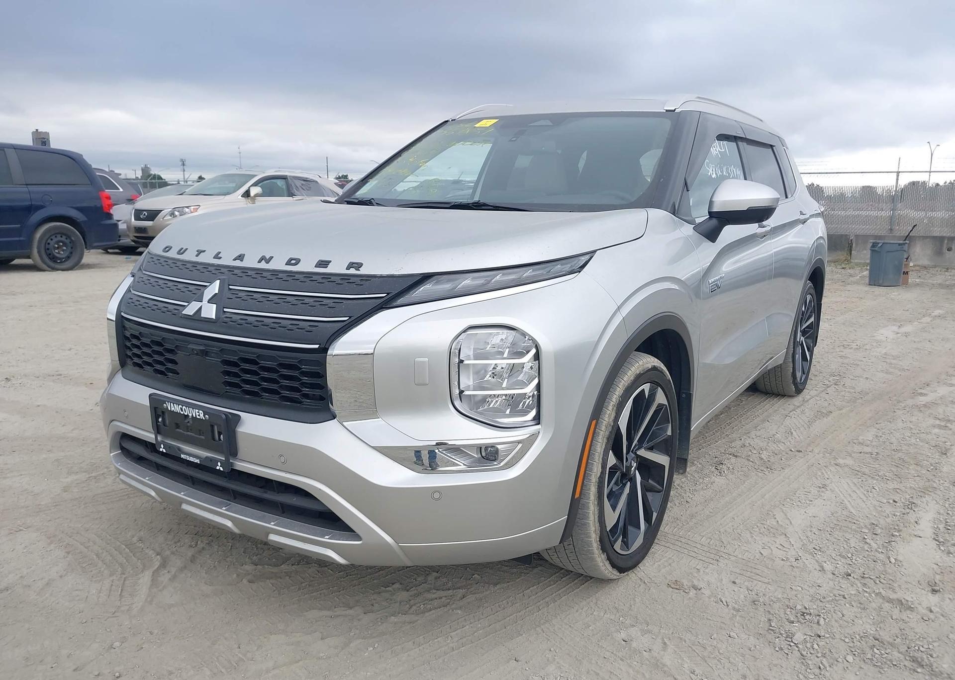 2024 MITSUBISHI OUTLANDER SEL