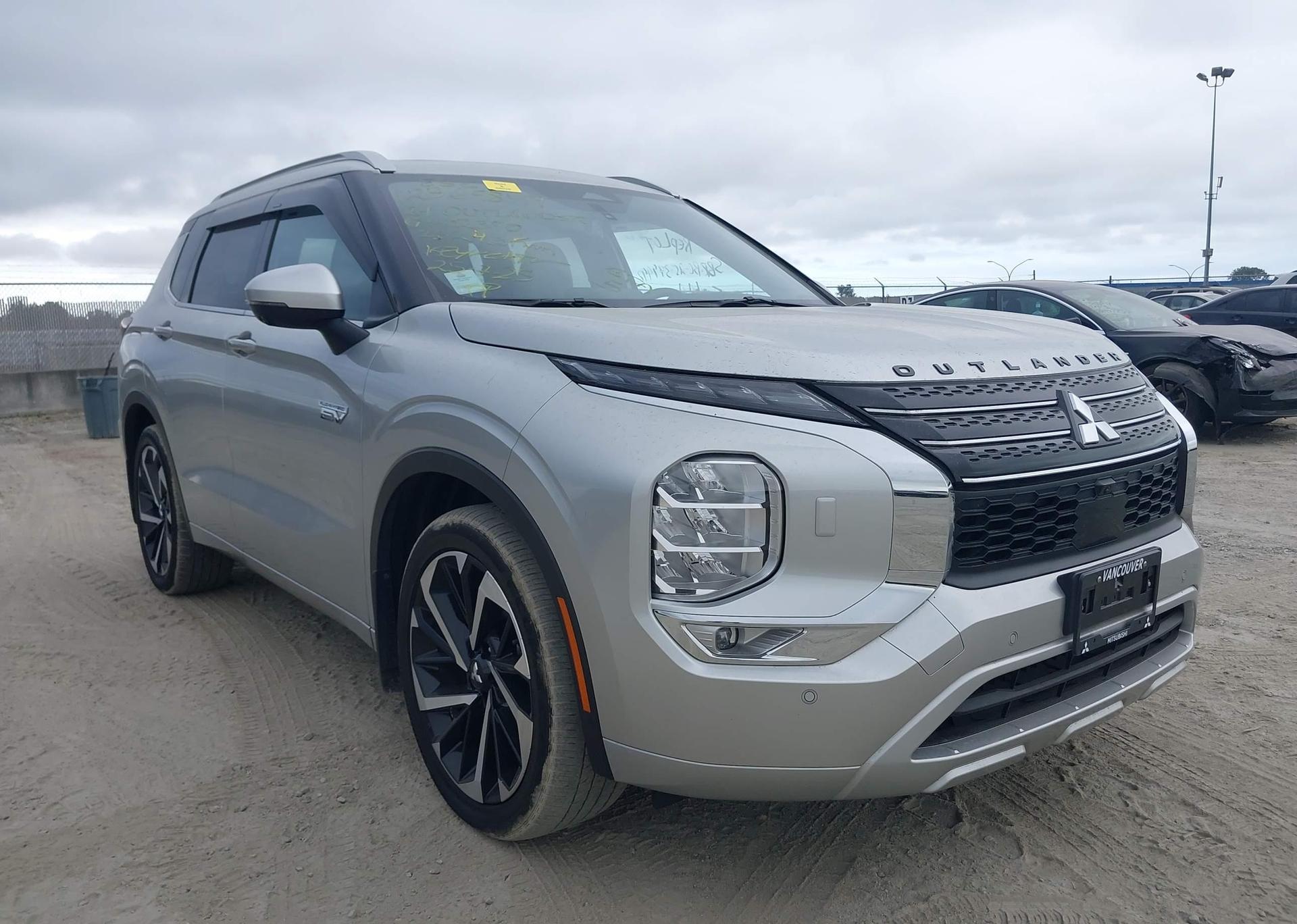 2024 MITSUBISHI OUTLANDER SEL