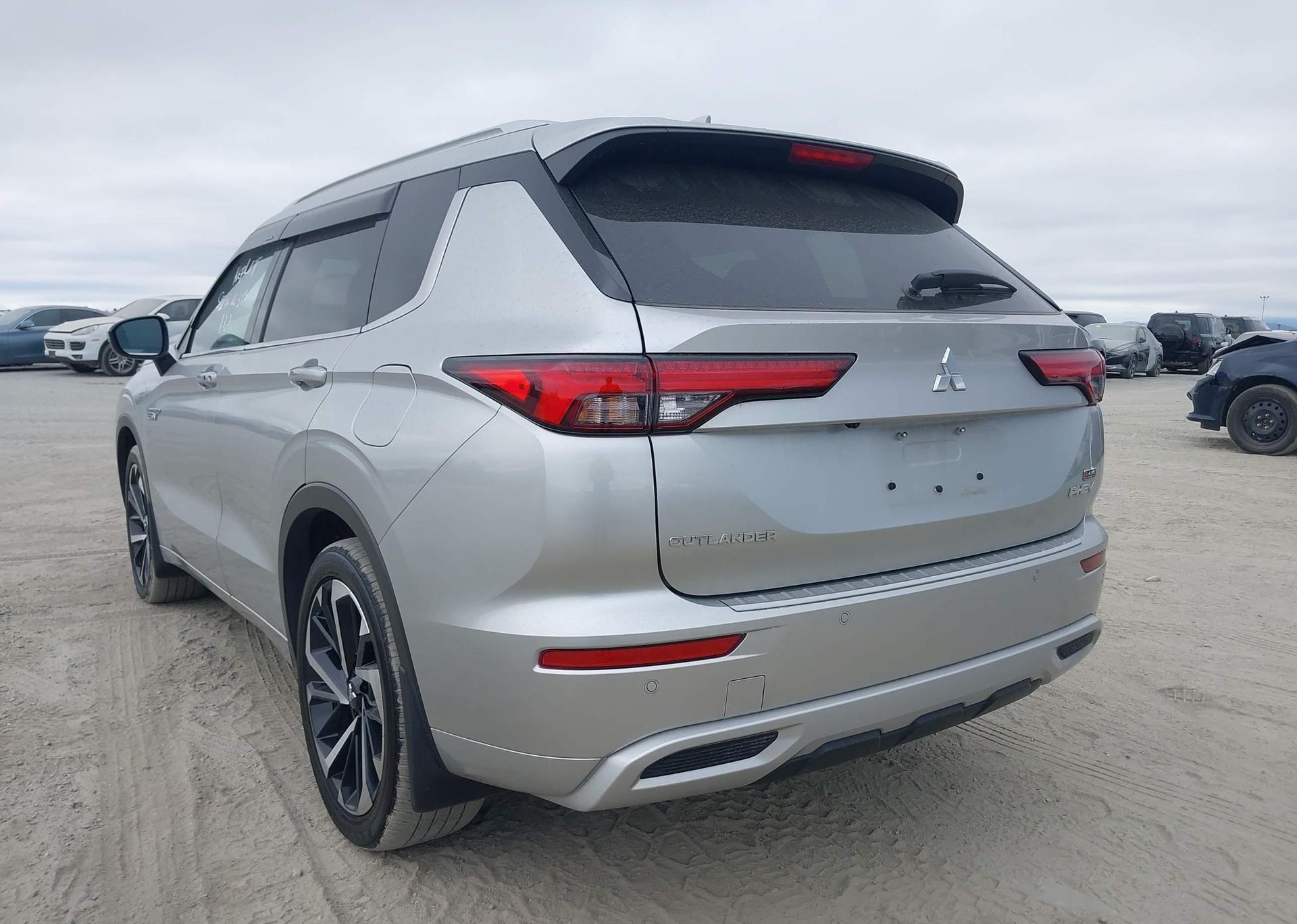 2024 MITSUBISHI OUTLANDER SEL
