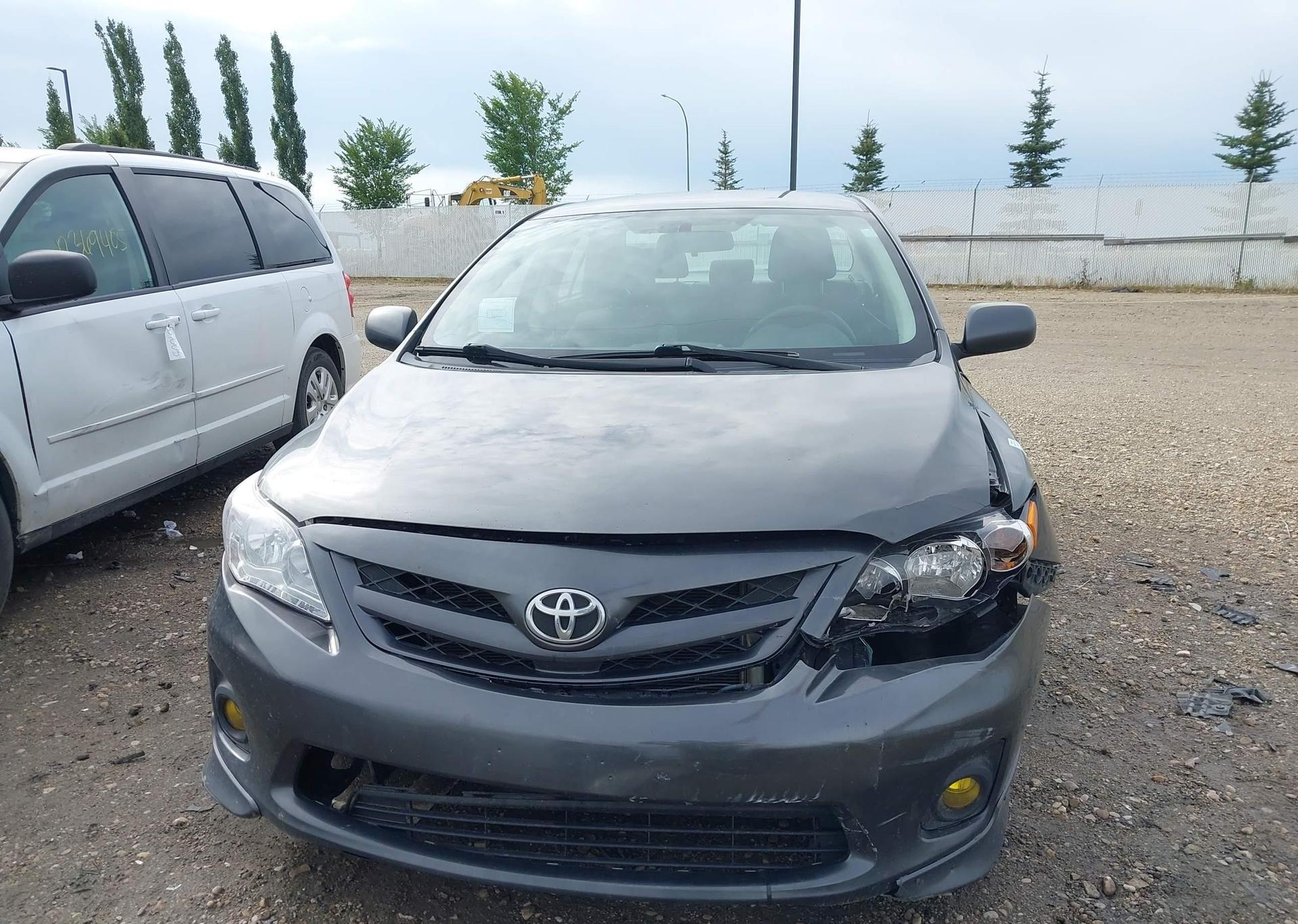 2011 TOYOTA COROLLA S