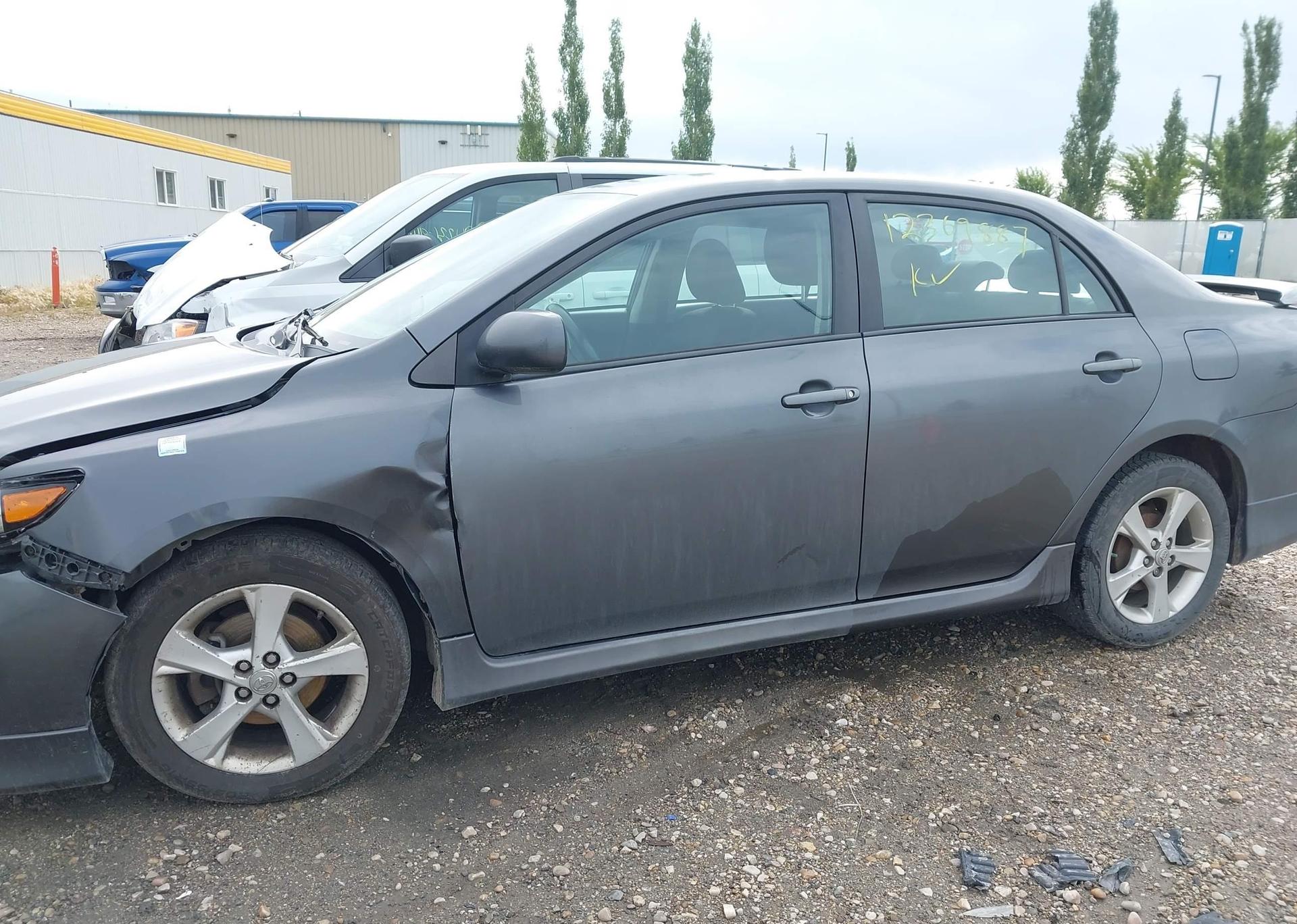 2011 TOYOTA COROLLA S