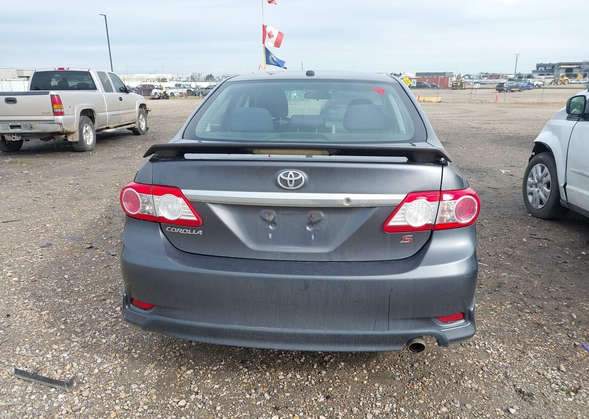 2011 TOYOTA COROLLA S