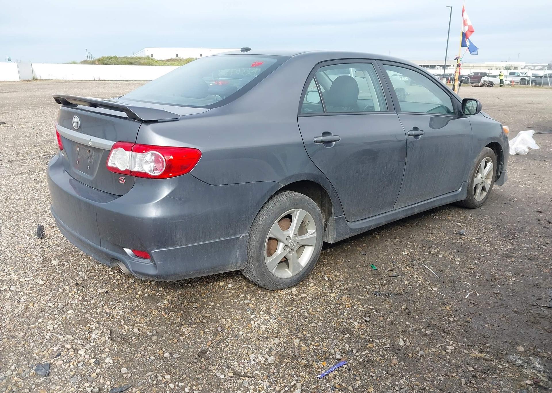 2011 TOYOTA COROLLA S
