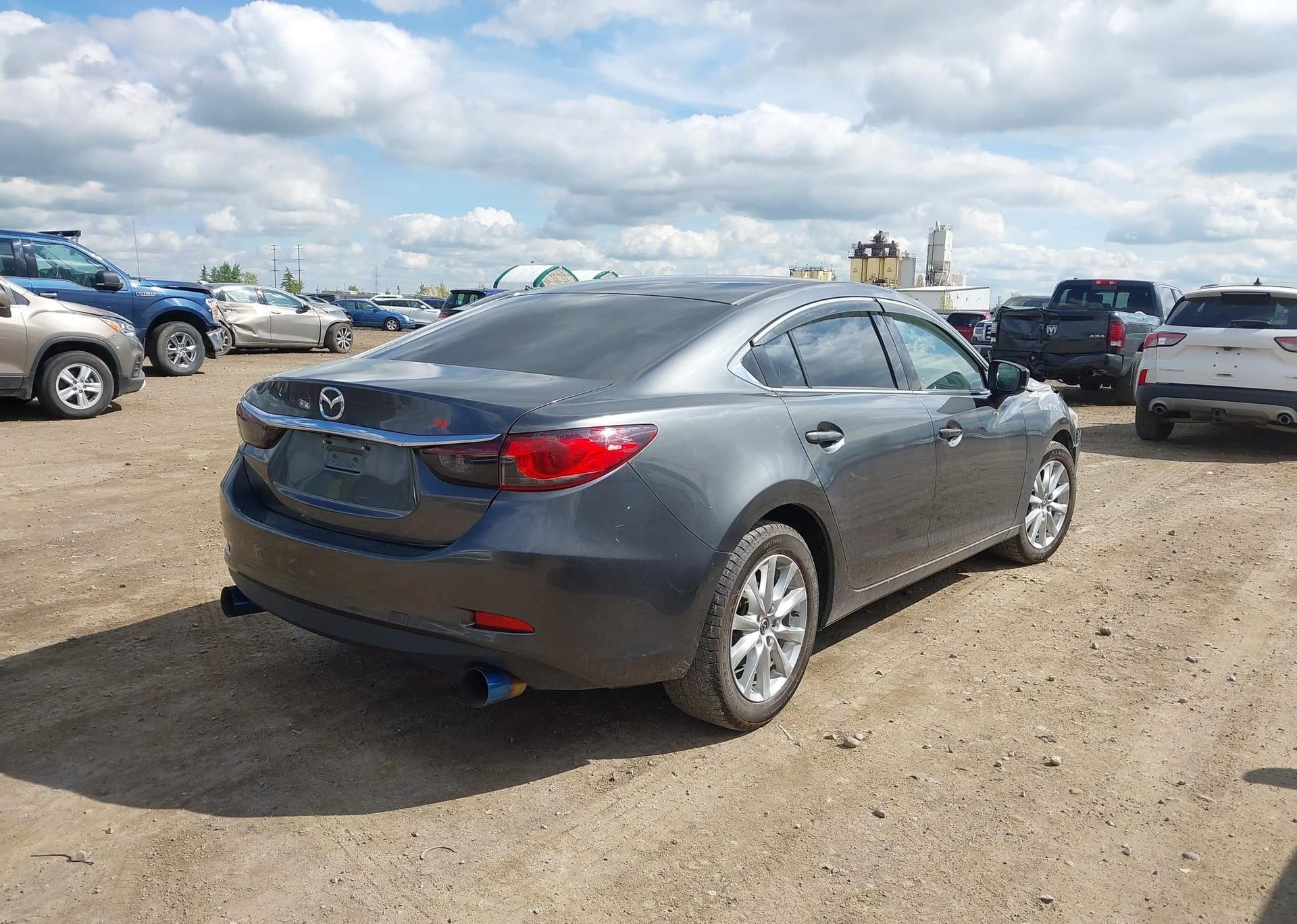 2017 MAZDA MAZDA6 GS