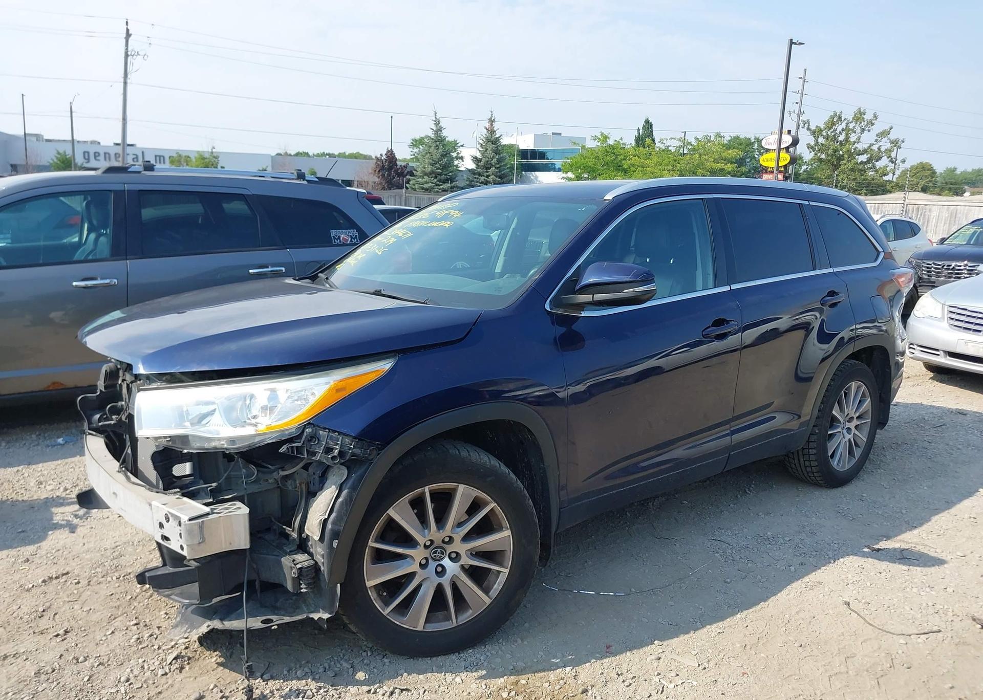 2016 TOYOTA highlander xle