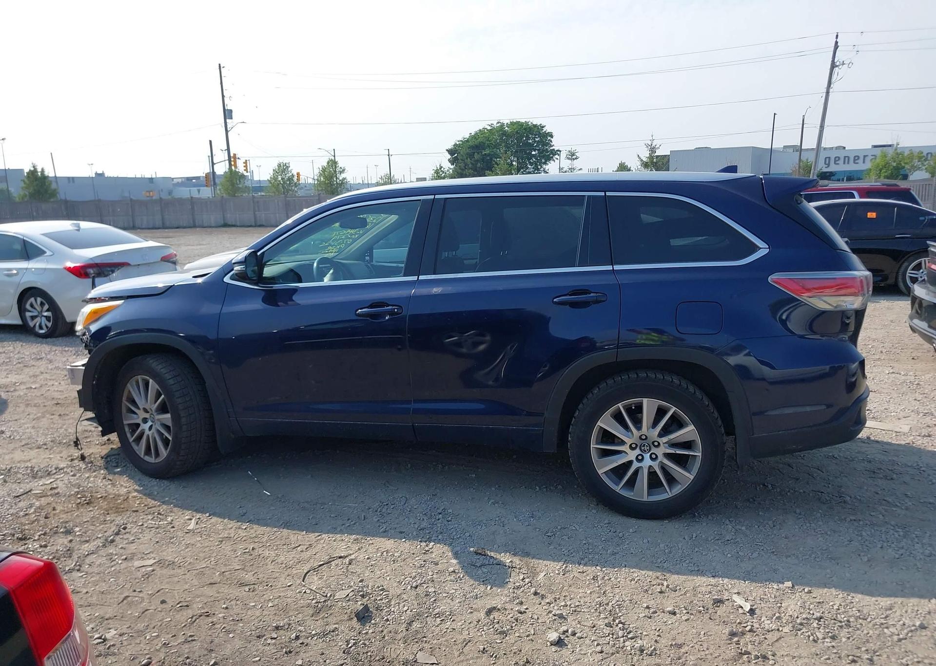 2016 TOYOTA highlander xle