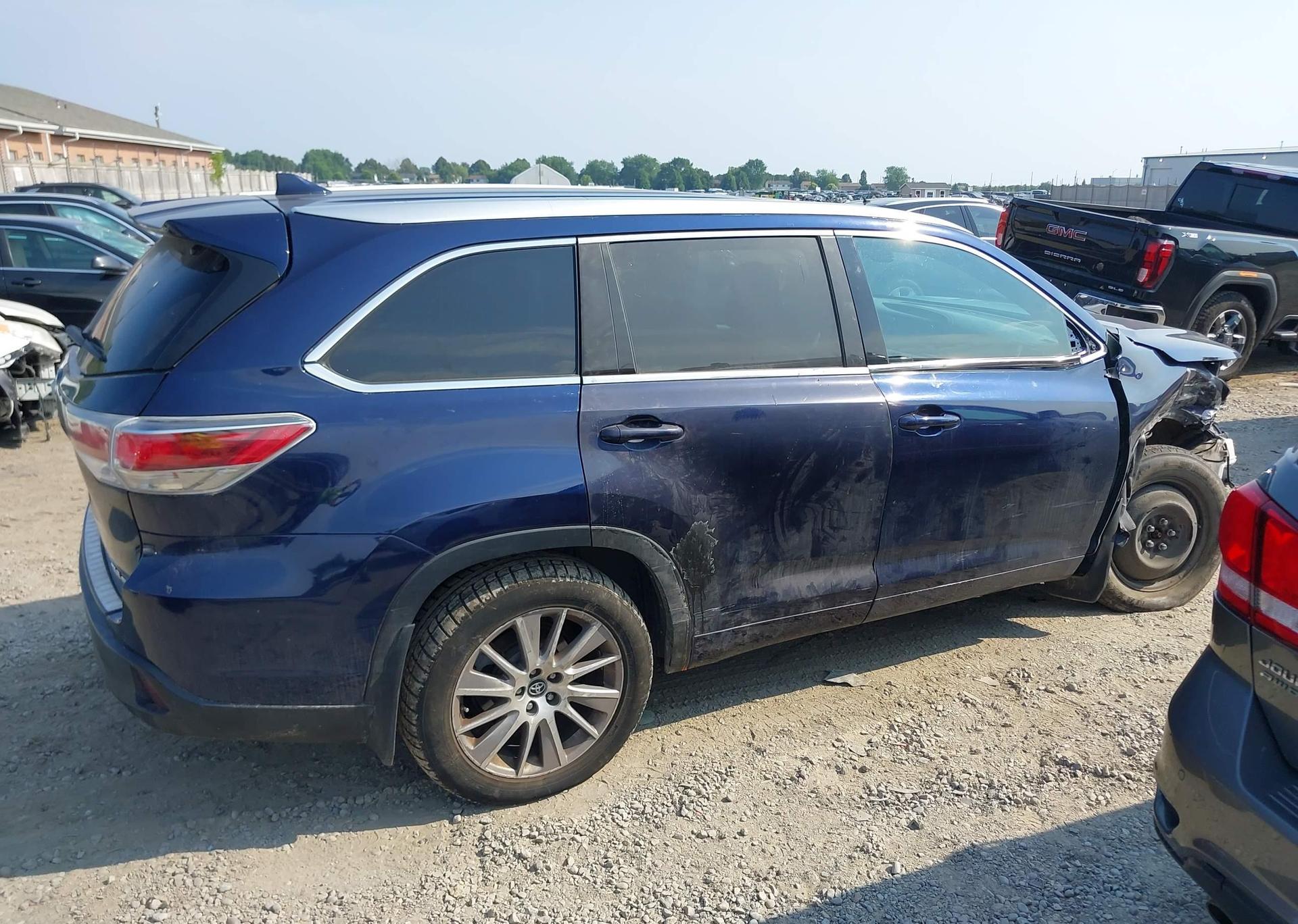 2016 TOYOTA highlander xle