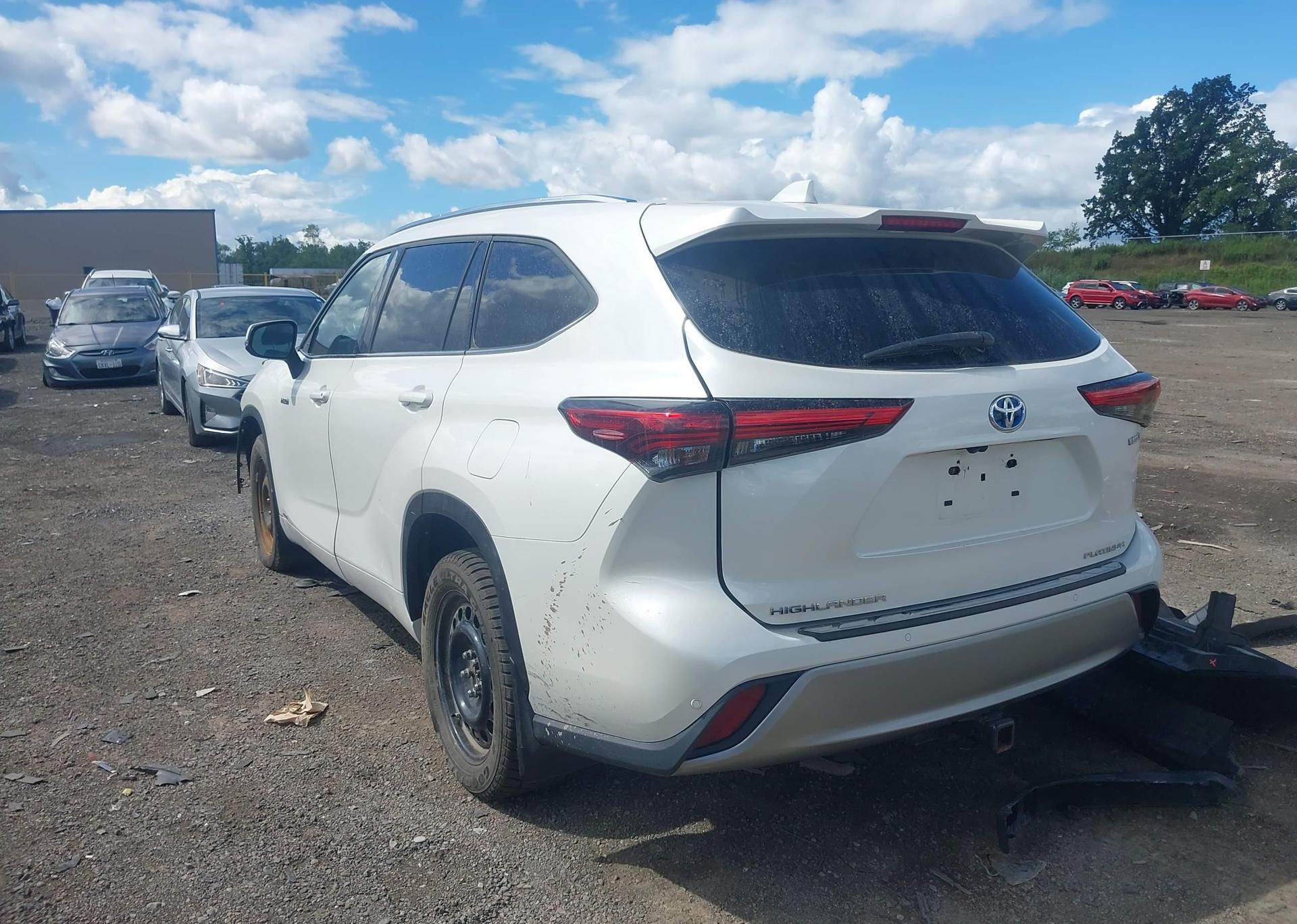 2020 TOYOTA HIGHLANDER HYBRID LIMITED