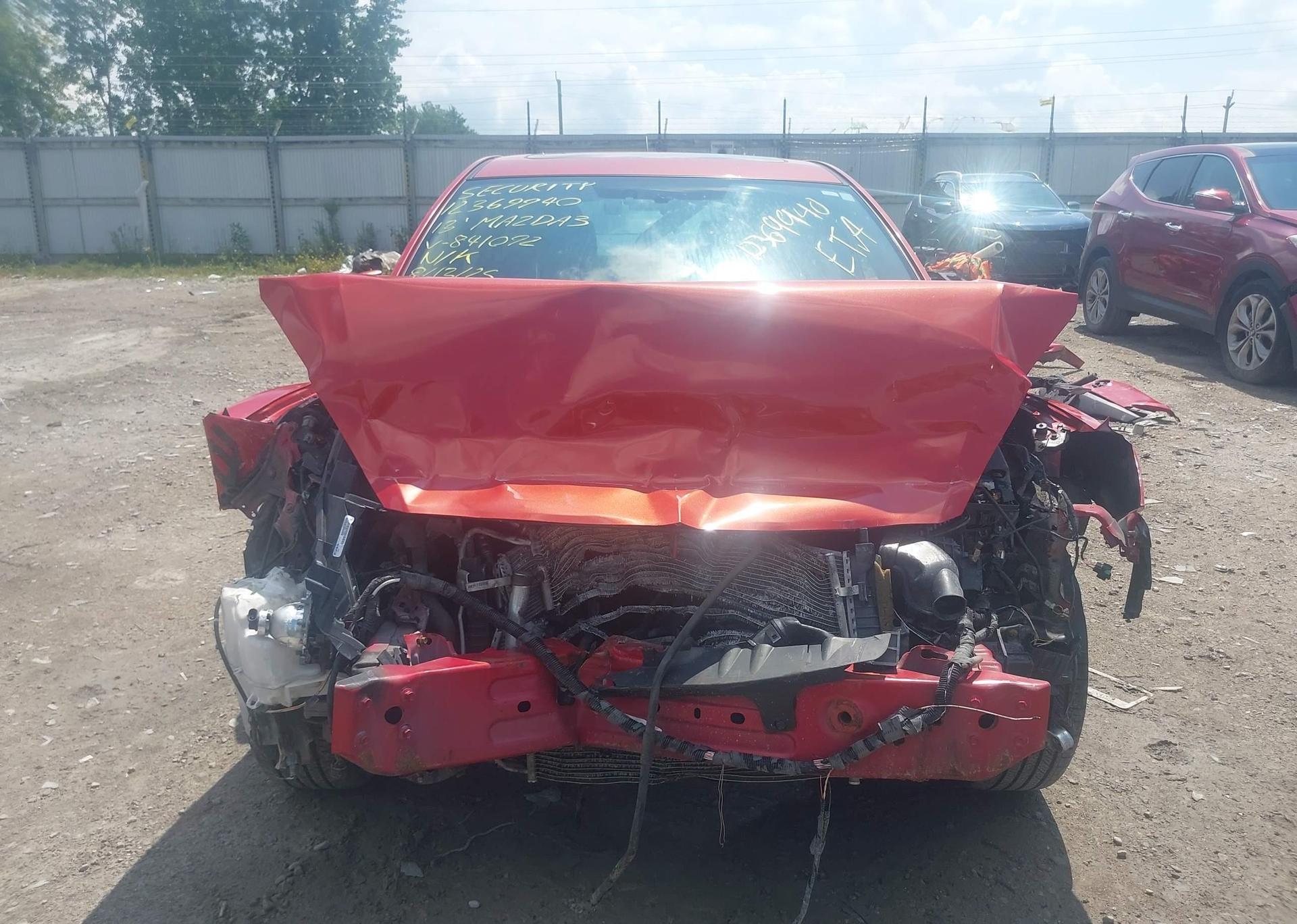 2013 MAZDA MAZDA3 GS-SKY