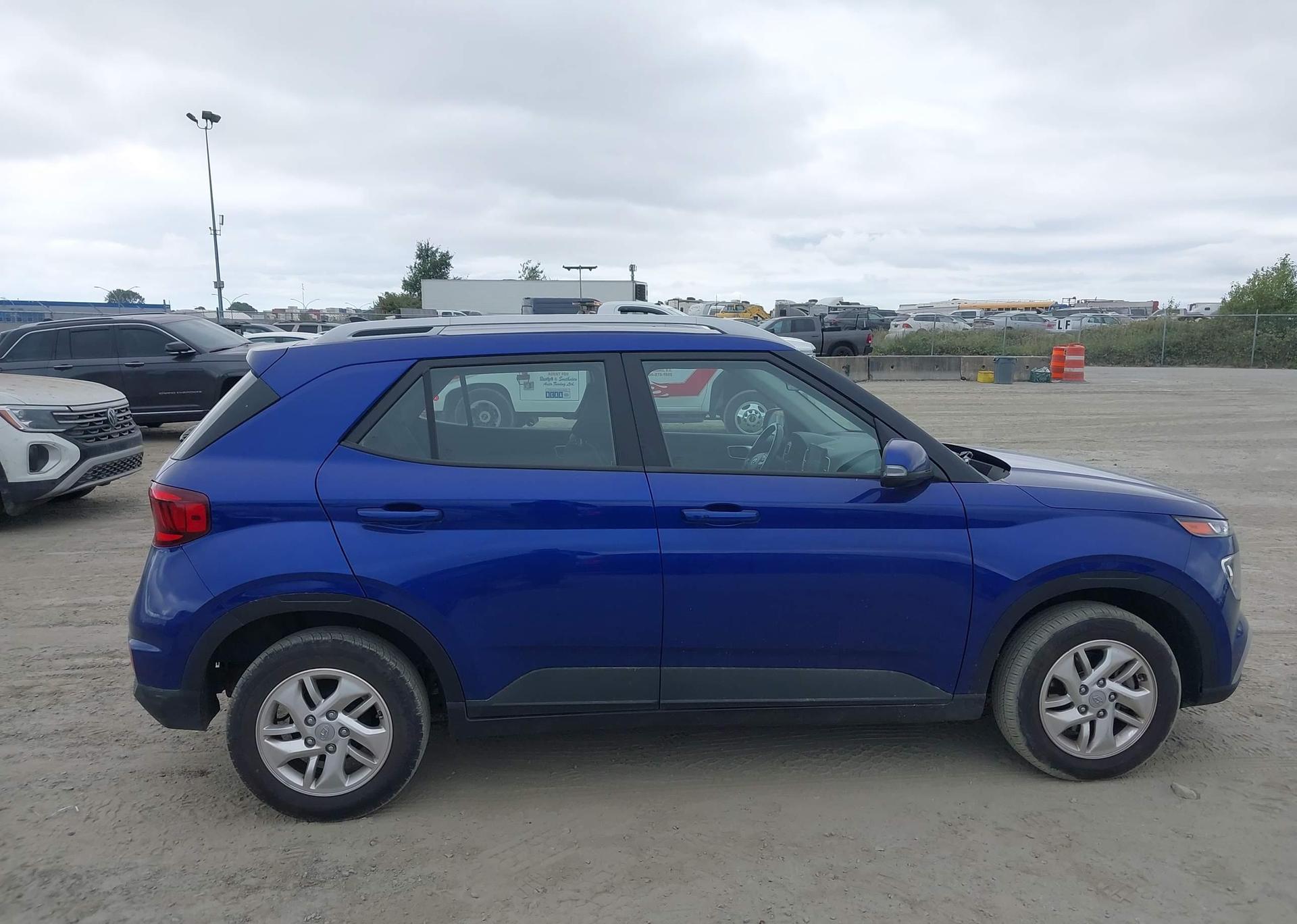 2021 HYUNDAI VENUE SEL