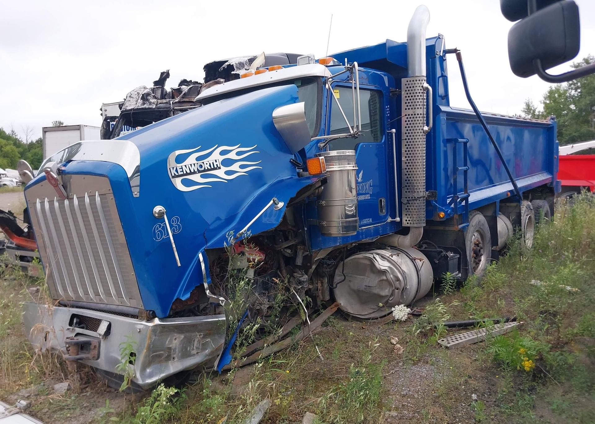 2013 KENWORTH CONSTRUCTION T800