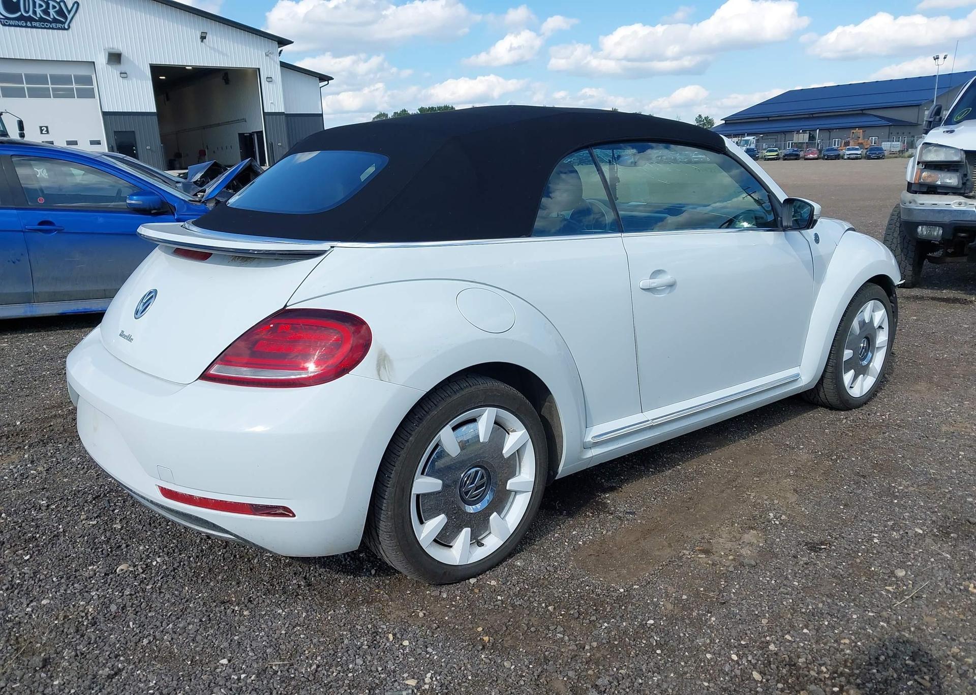 2019 VOLKSWAGEN BEETLE WOLFSBURG EDITION