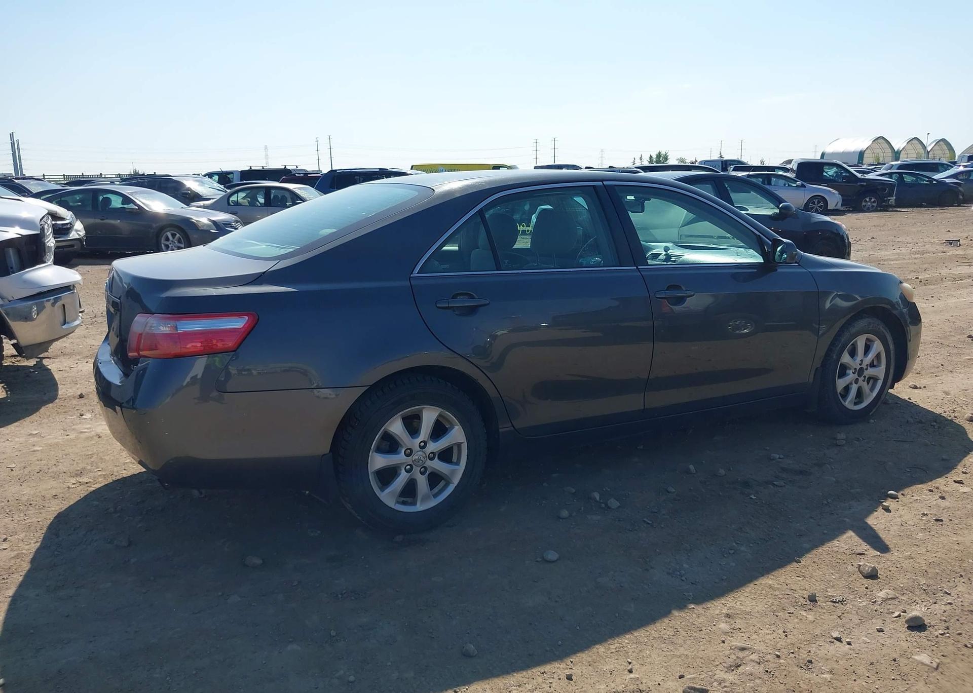 2008 TOYOTA CAMRY LE