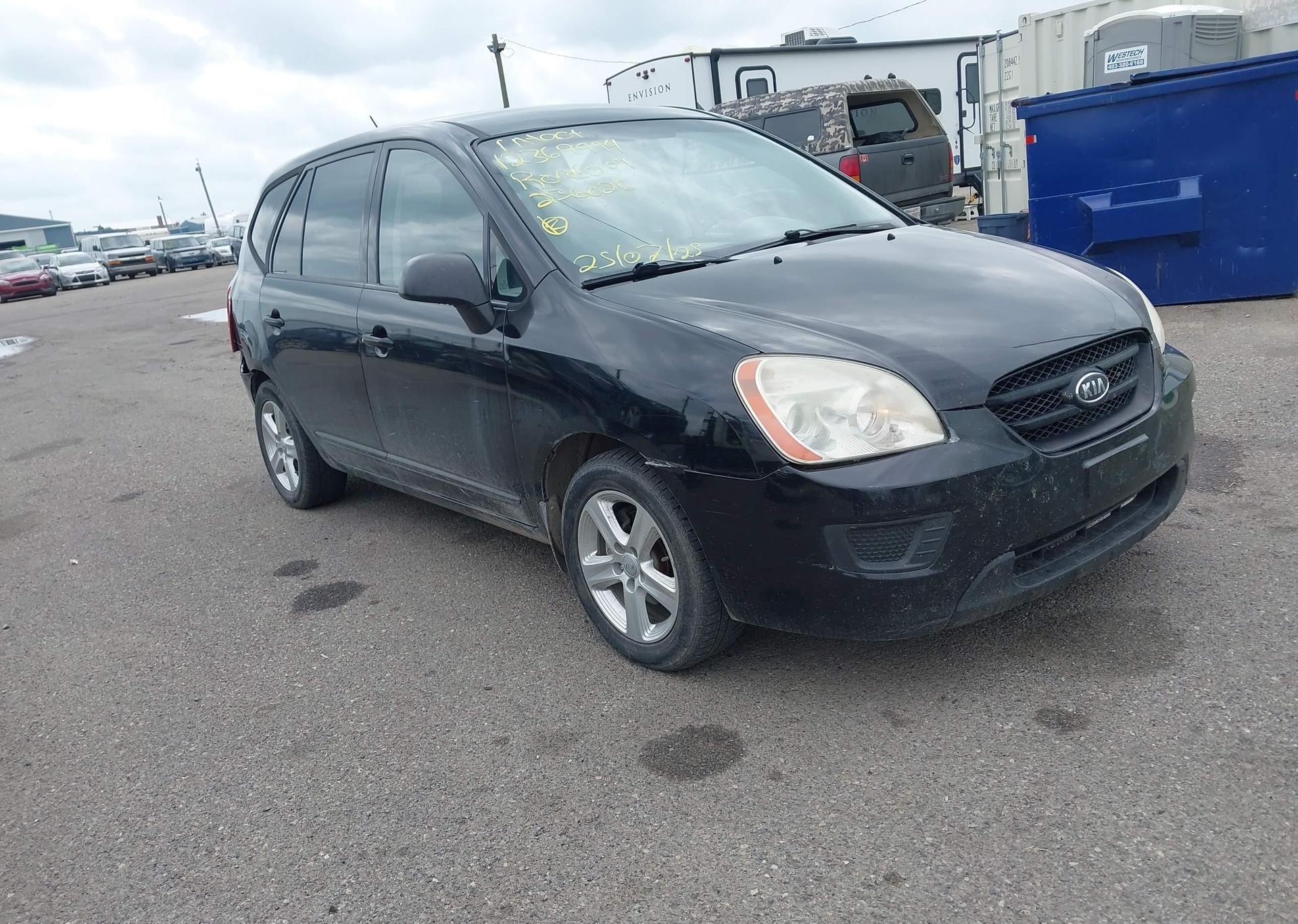 2009 KIA RONDO LX