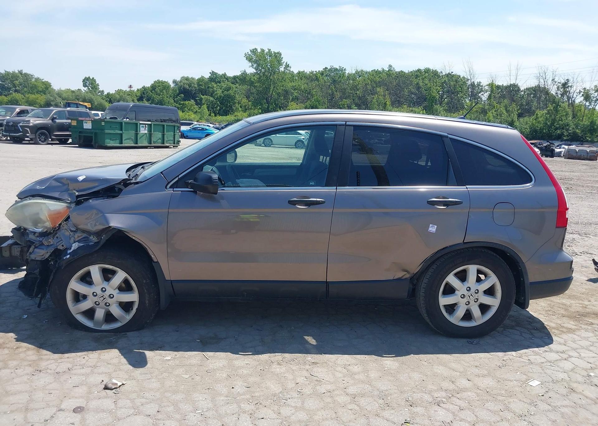 2011 HONDA CR-V LX