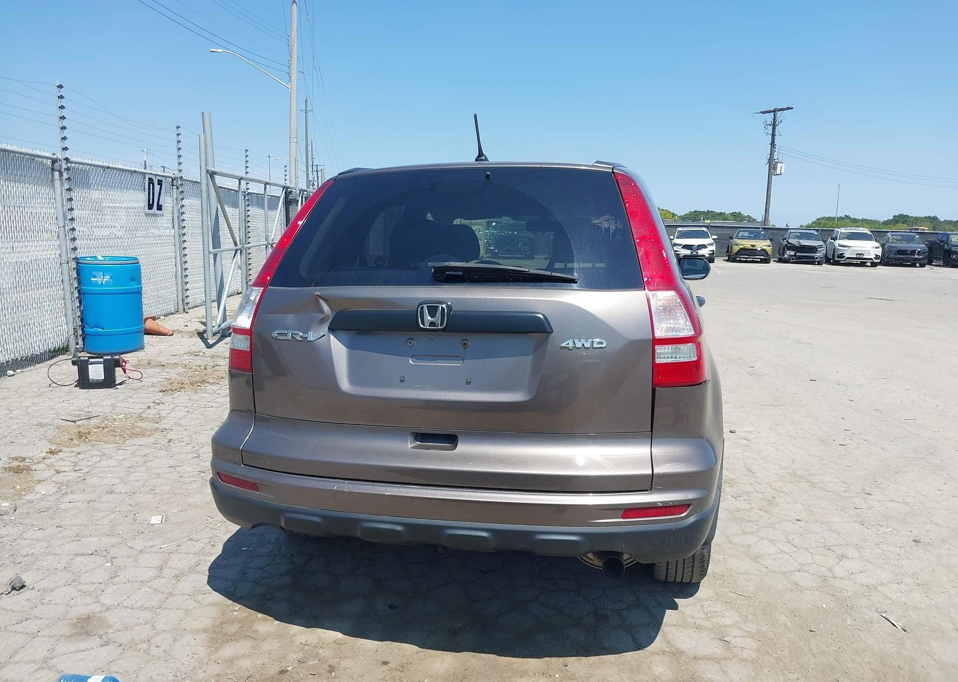 2011 HONDA CR-V LX