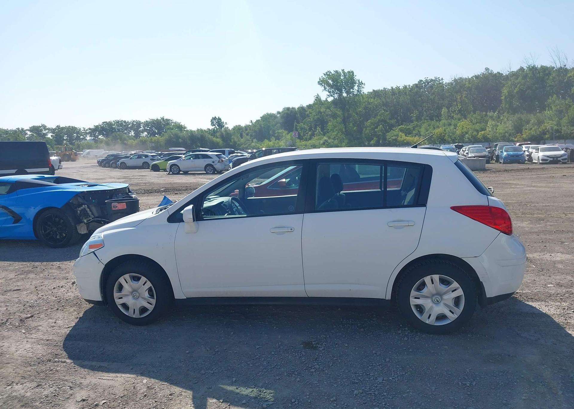 2012 NISSAN VERSA S