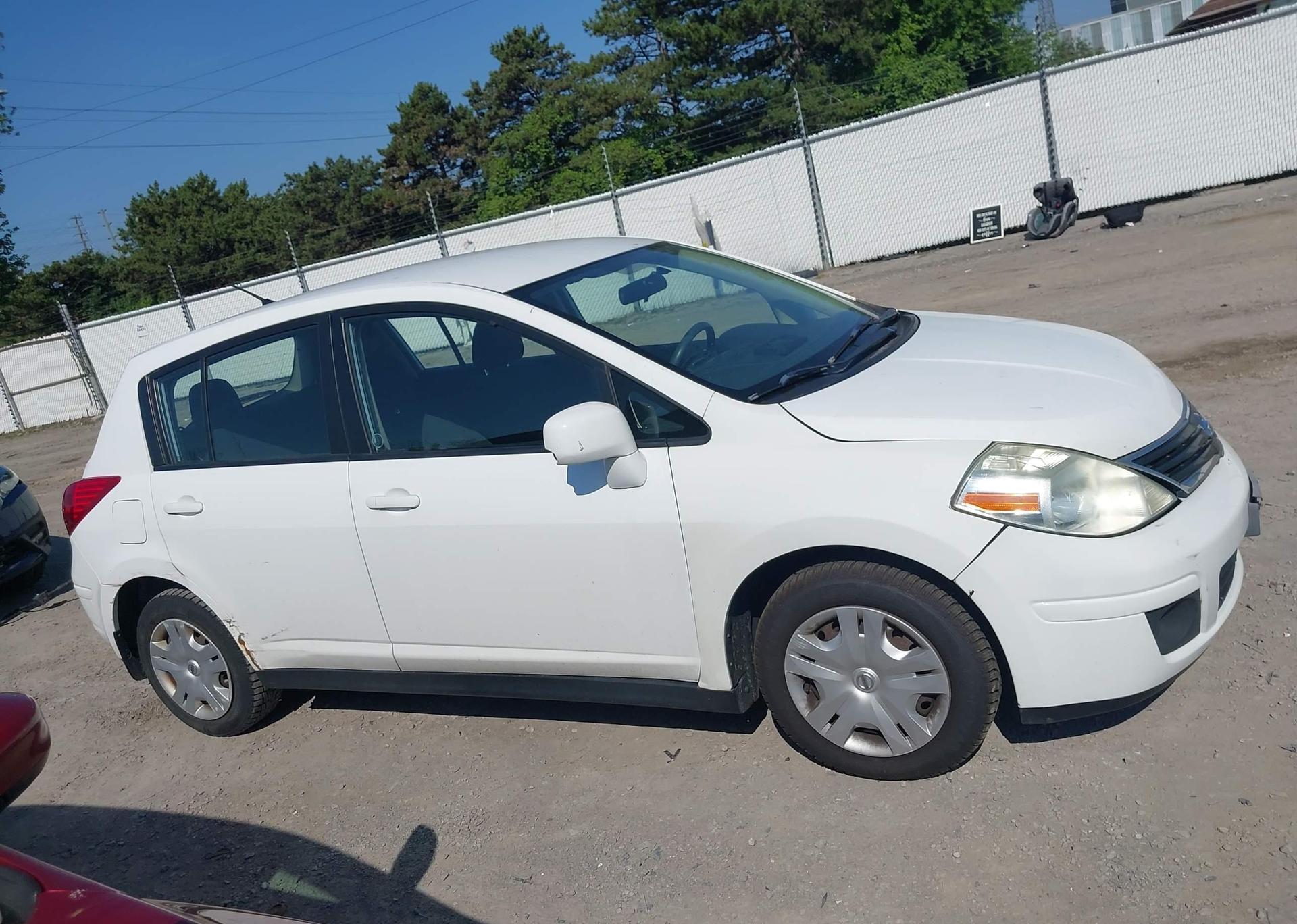 2012 NISSAN VERSA S