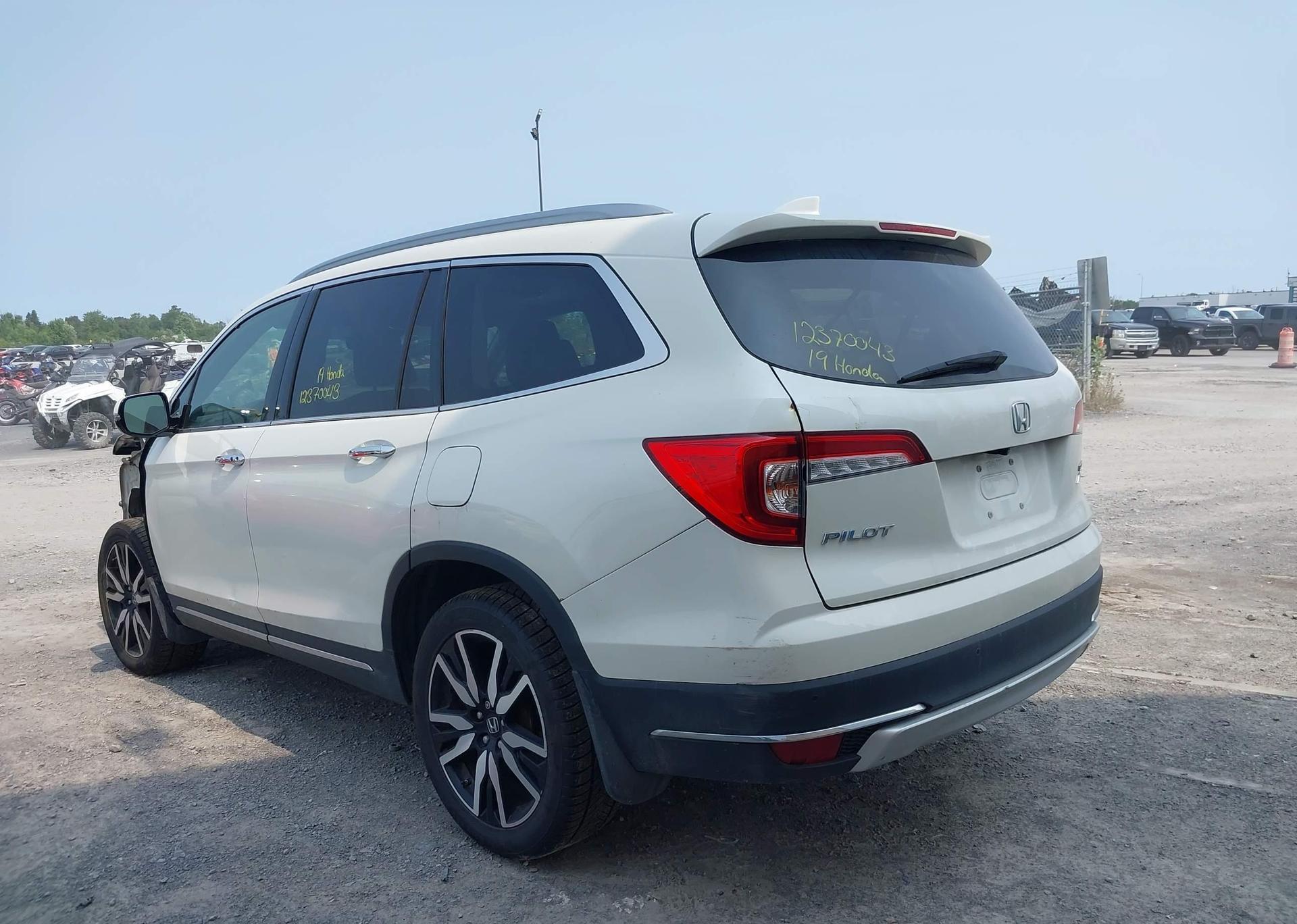 2019 HONDA PILOT TOURING