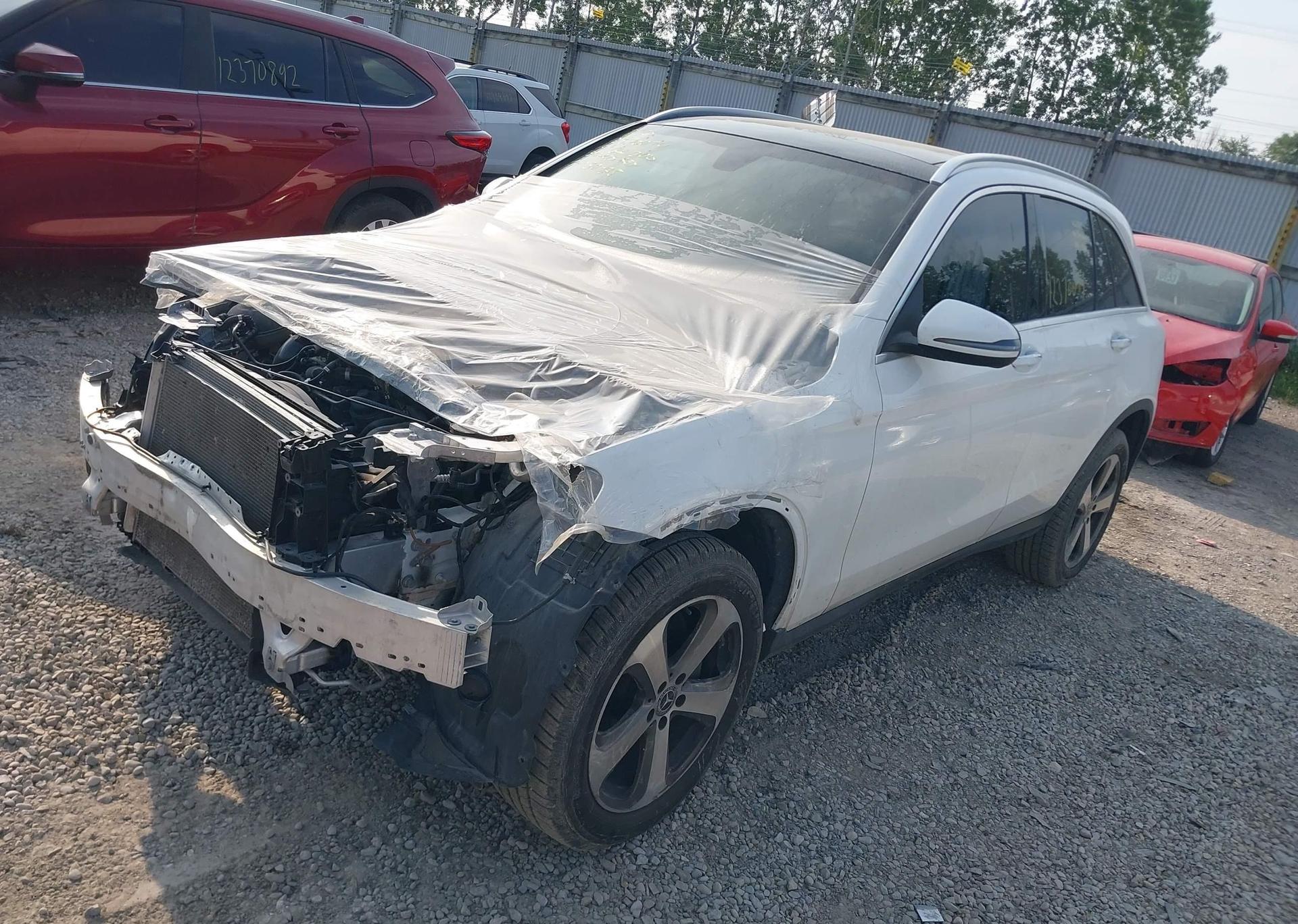 2019 MERCEDES-BENZ GLC 300 4MATIC