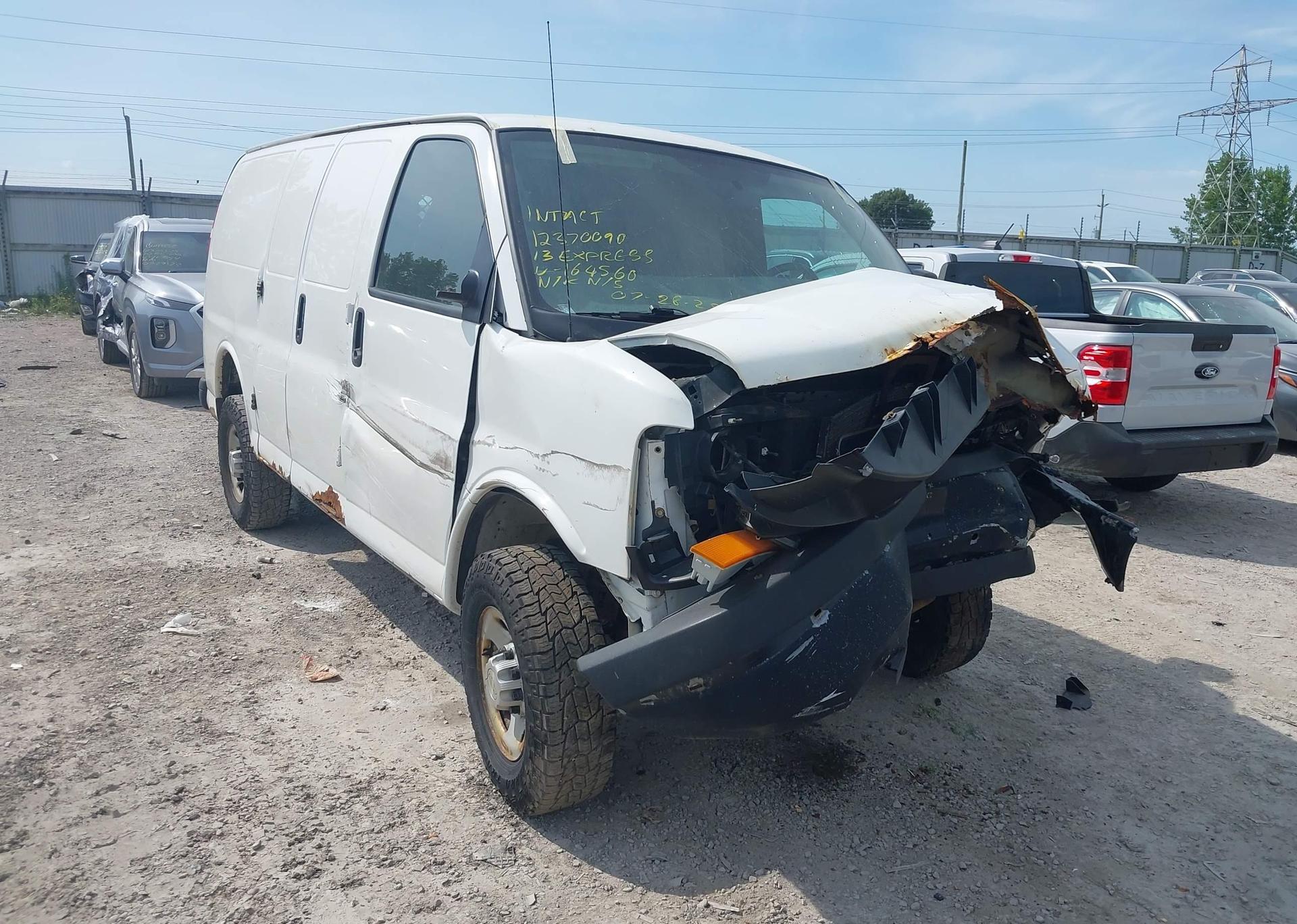 2013 CHEVROLET EXPRESS 2500