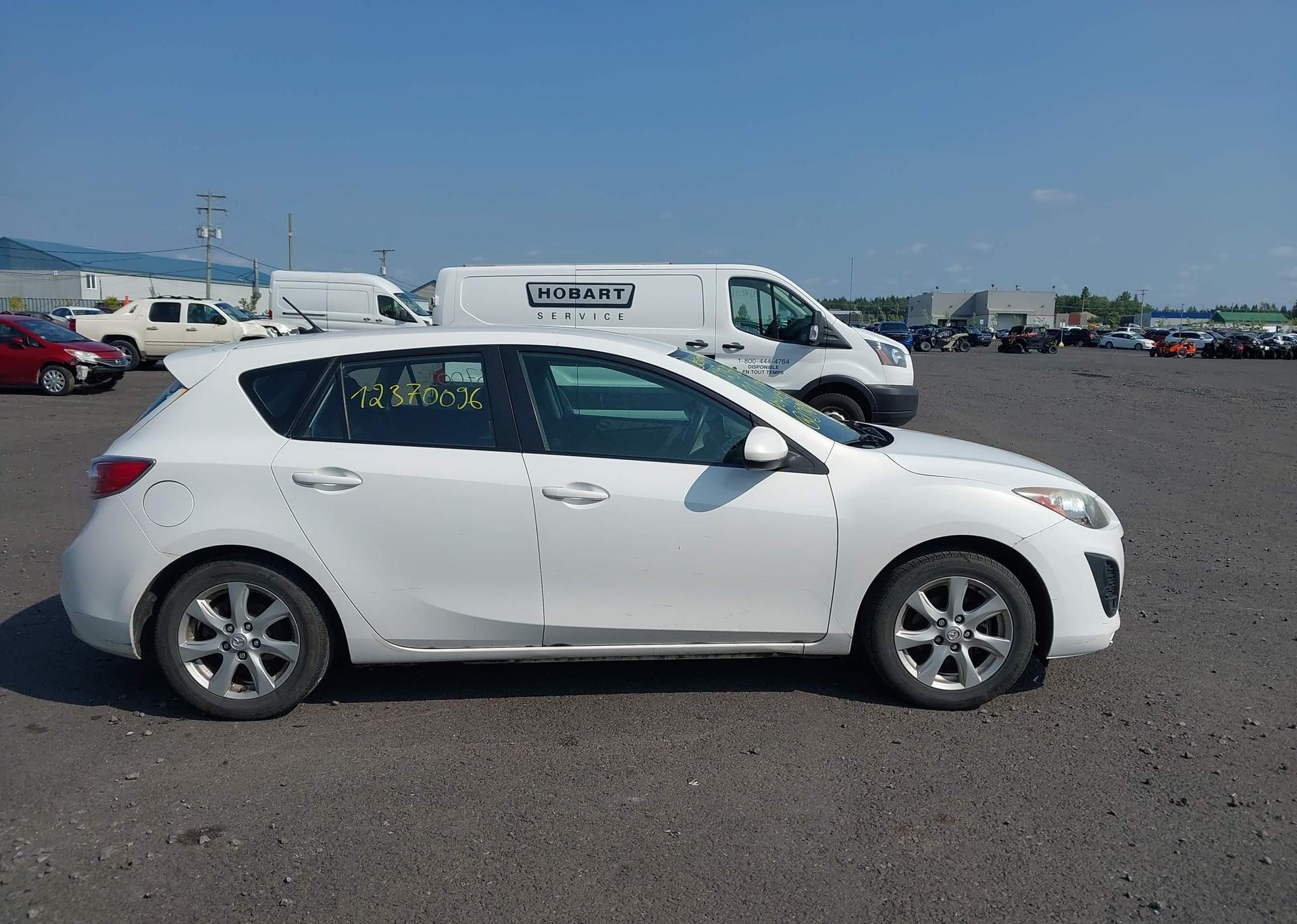 2011 MAZDA MAZDA3 GX