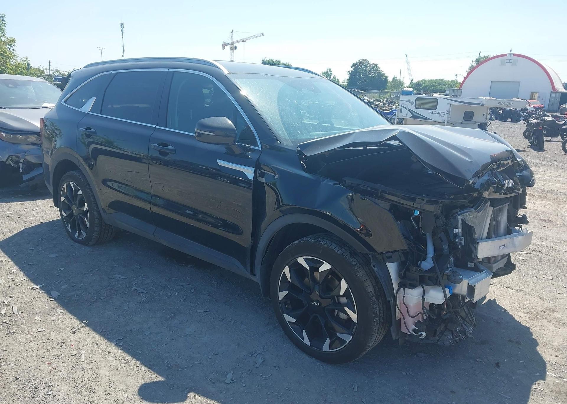 2025 KIA SORENTO EX
