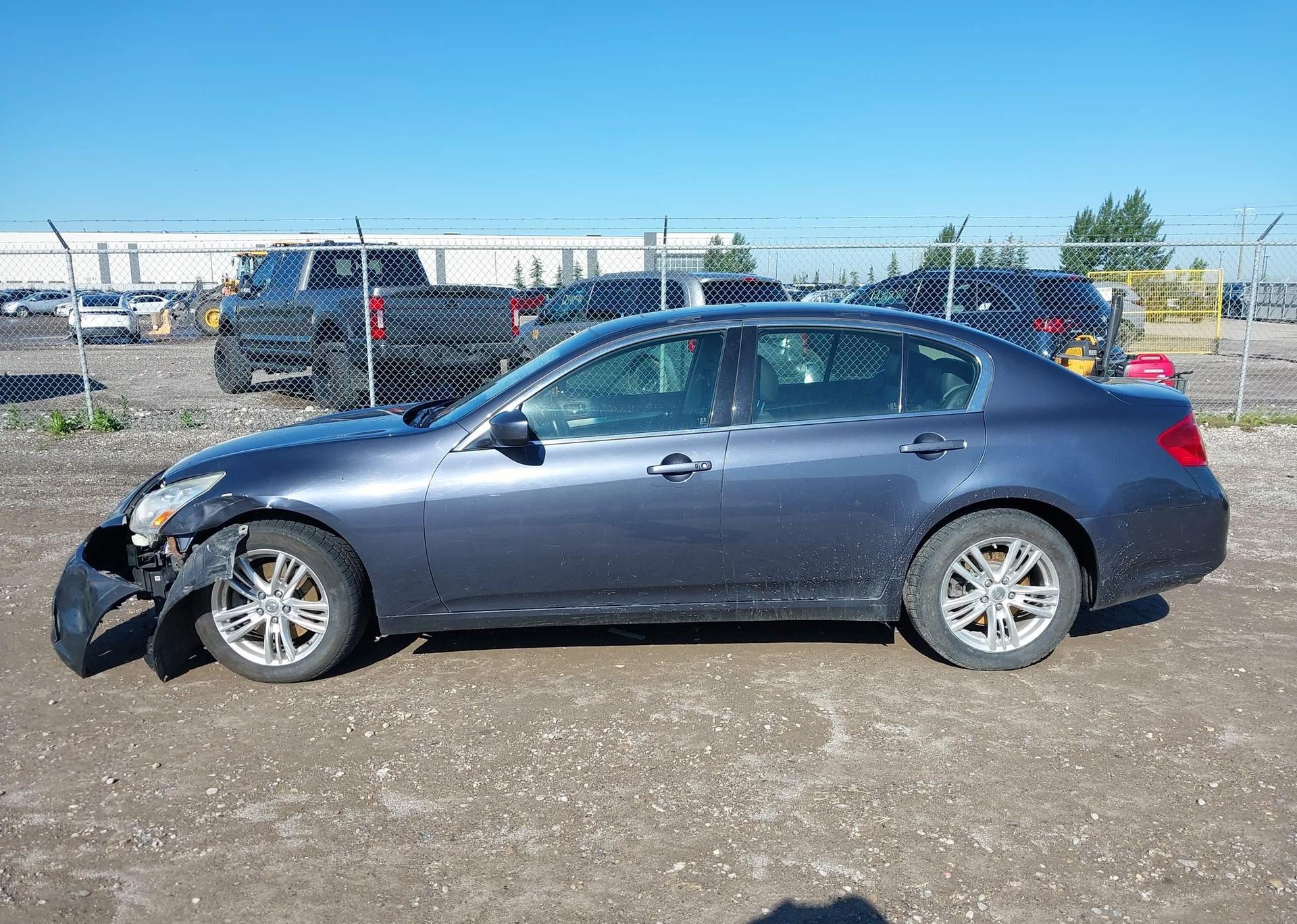 2010 INFINITI G37