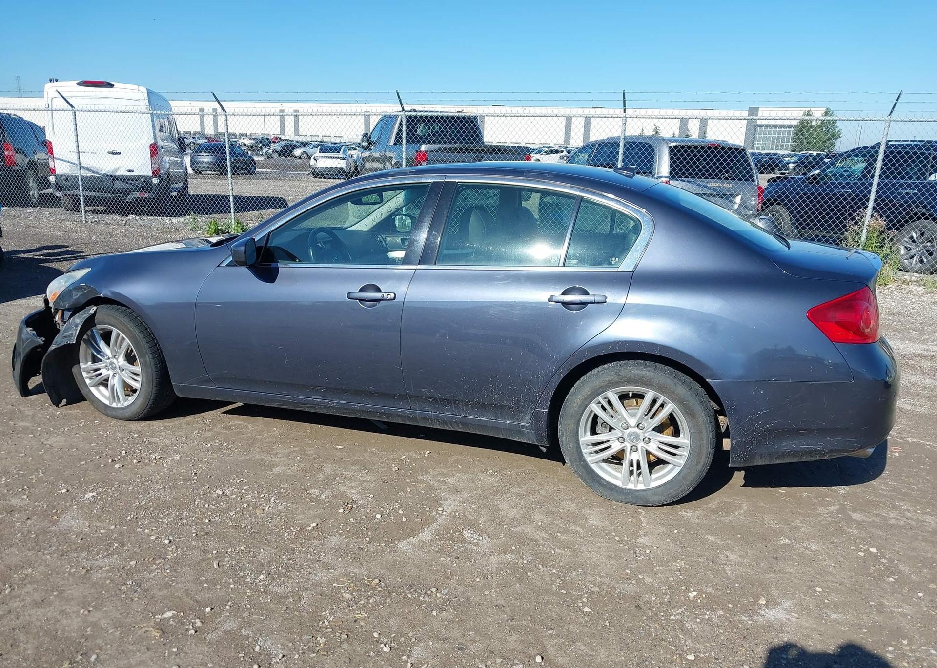 2010 INFINITI G37