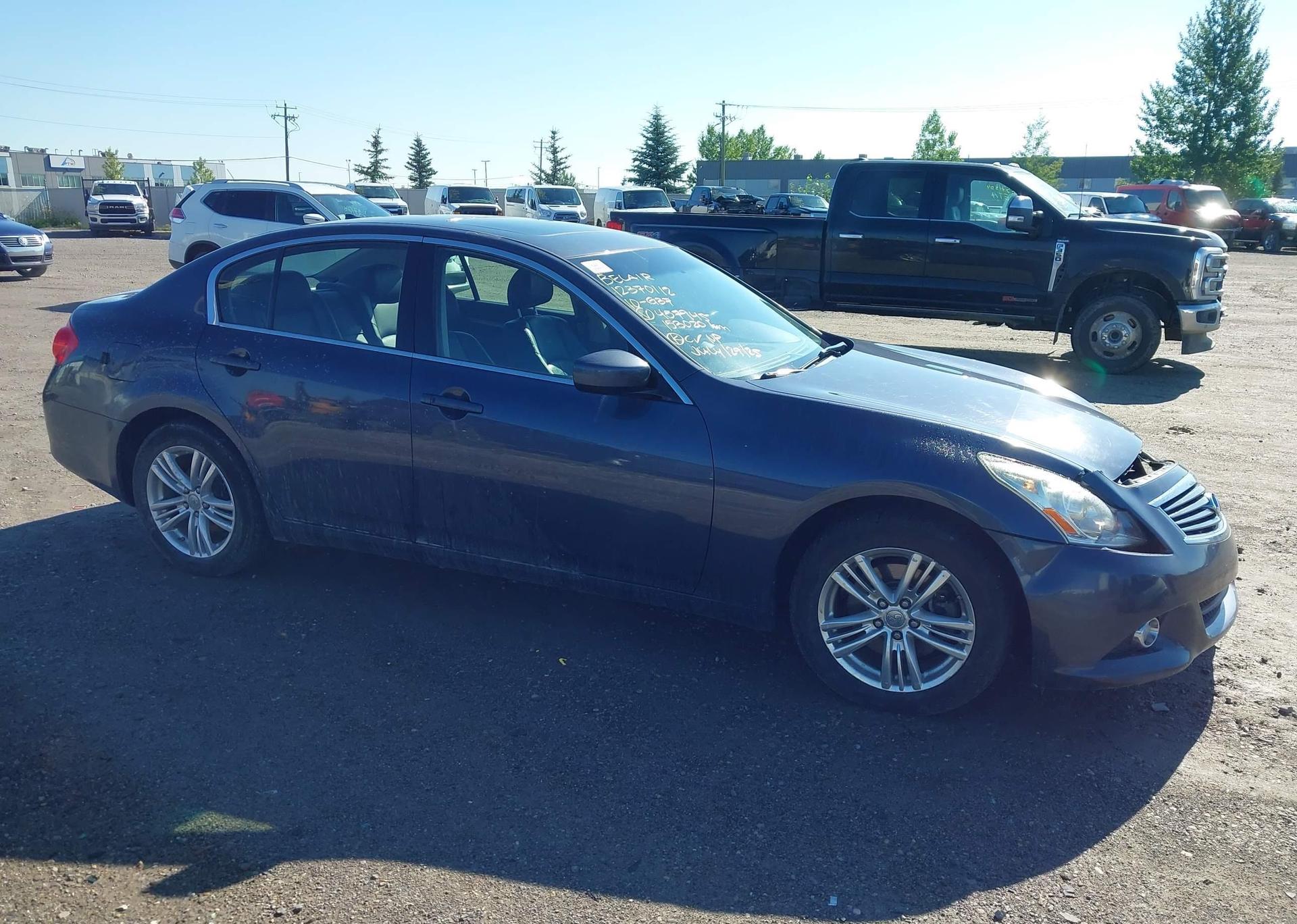 2010 INFINITI G37