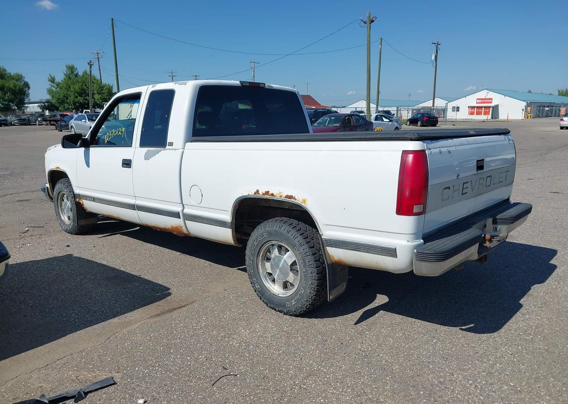 1997 CHEVROLET GMT-400 C1500