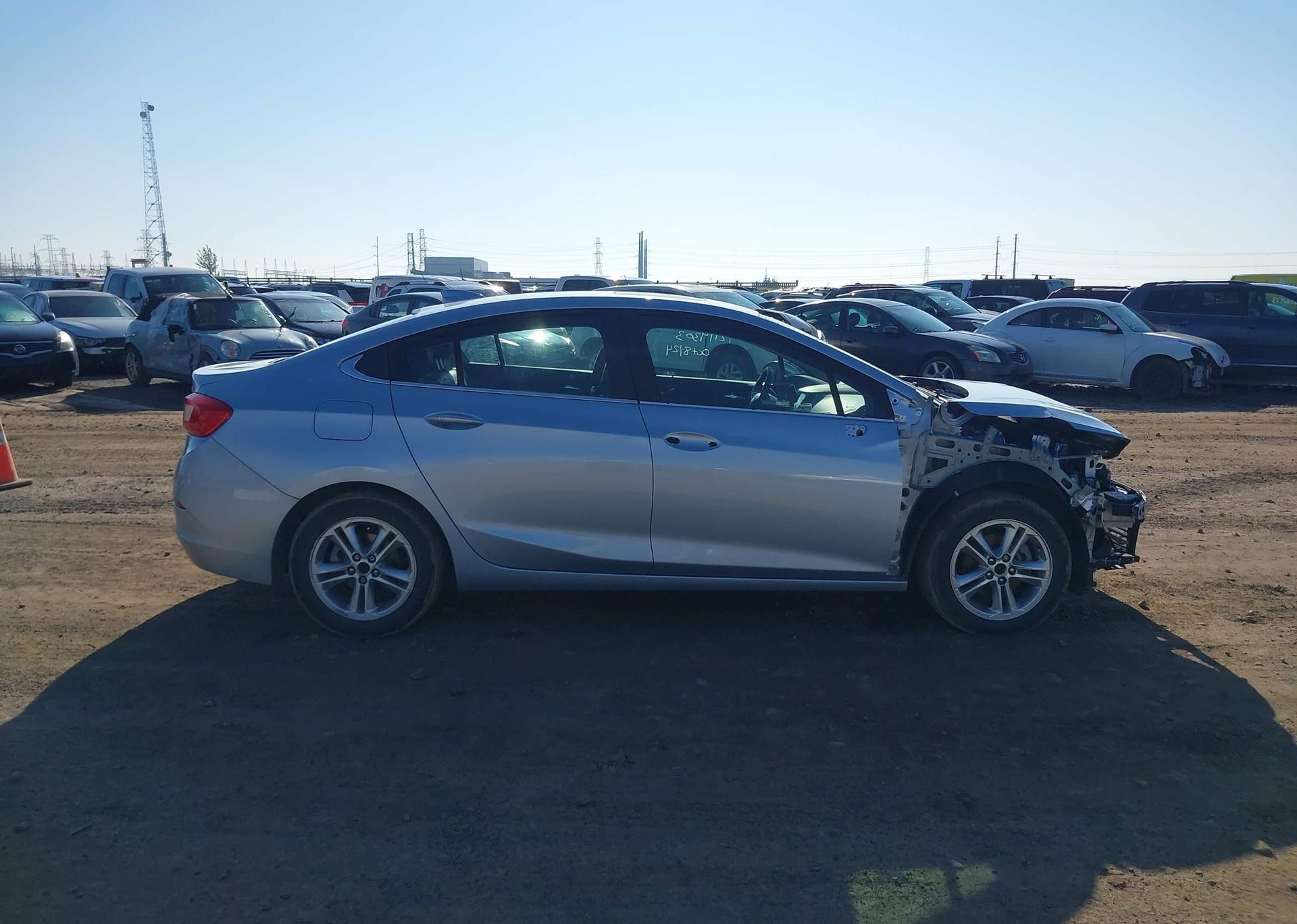 2017 CHEVROLET CRUZE