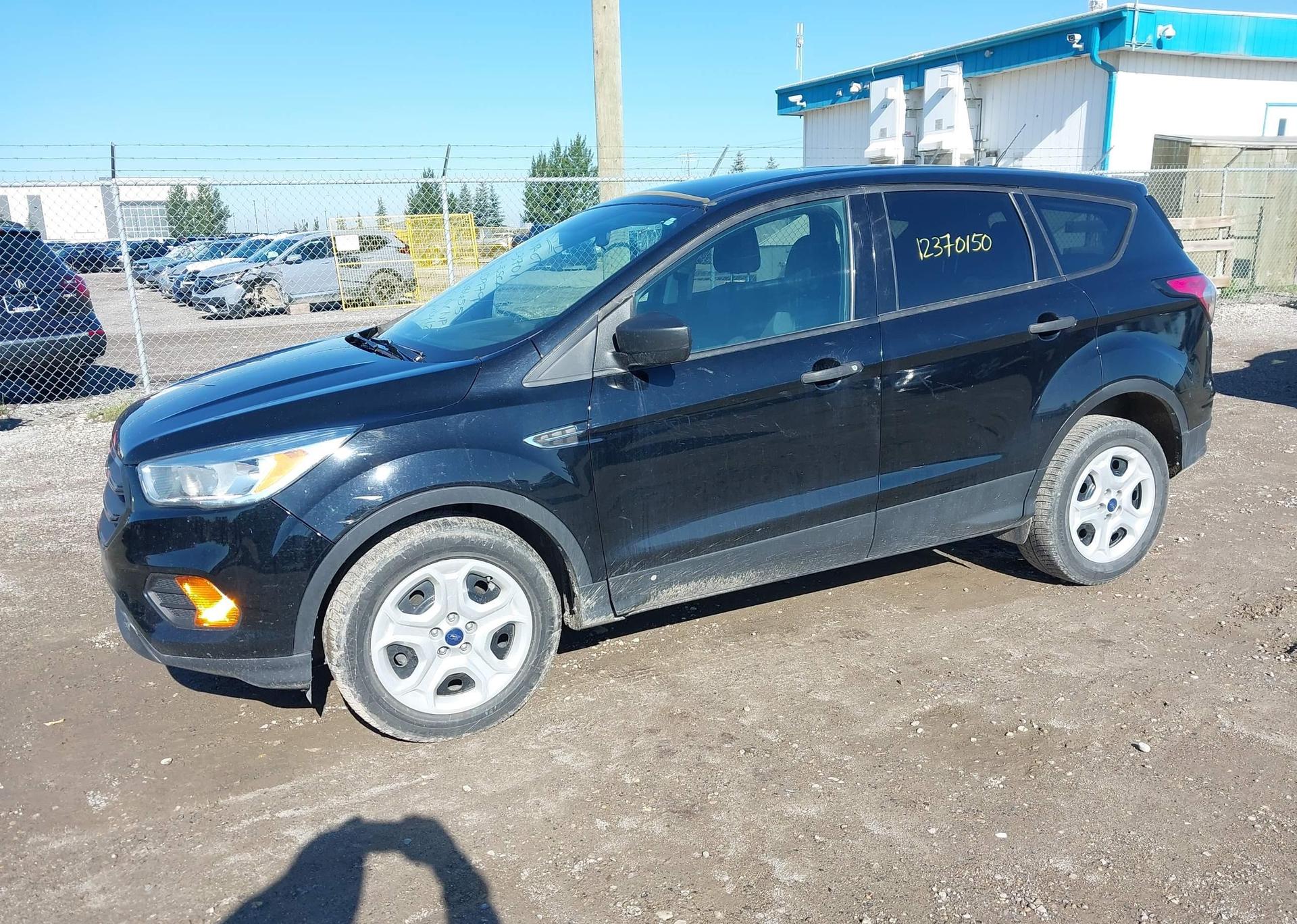 2017 FORD ESCAPE S