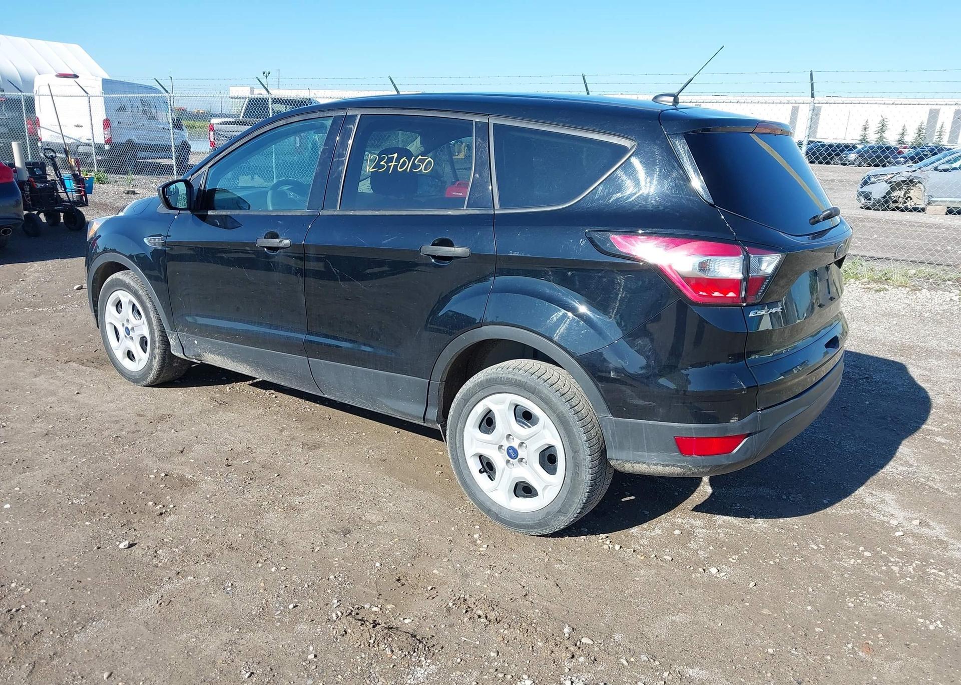 2017 FORD ESCAPE S