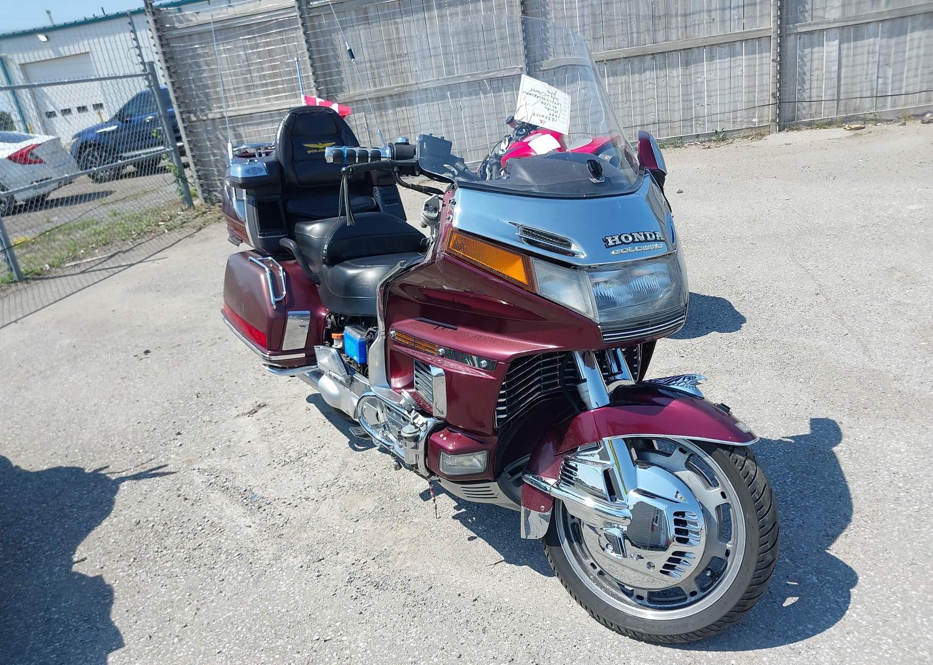 1989 HONDA GL1500 CANADA