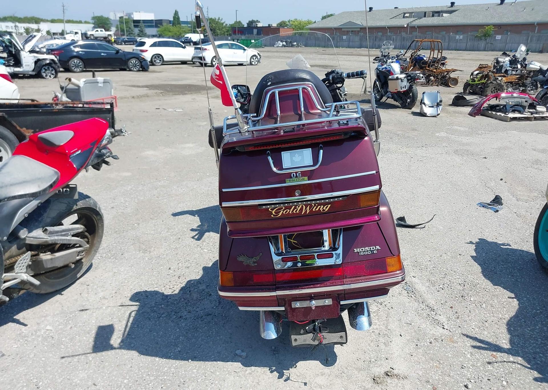 1989 HONDA GL1500 CANADA