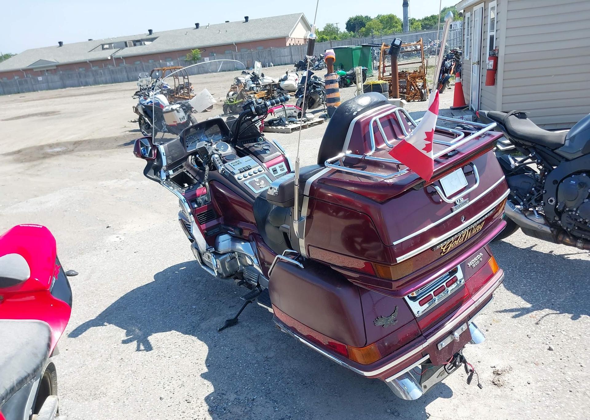 1989 HONDA GL1500 CANADA