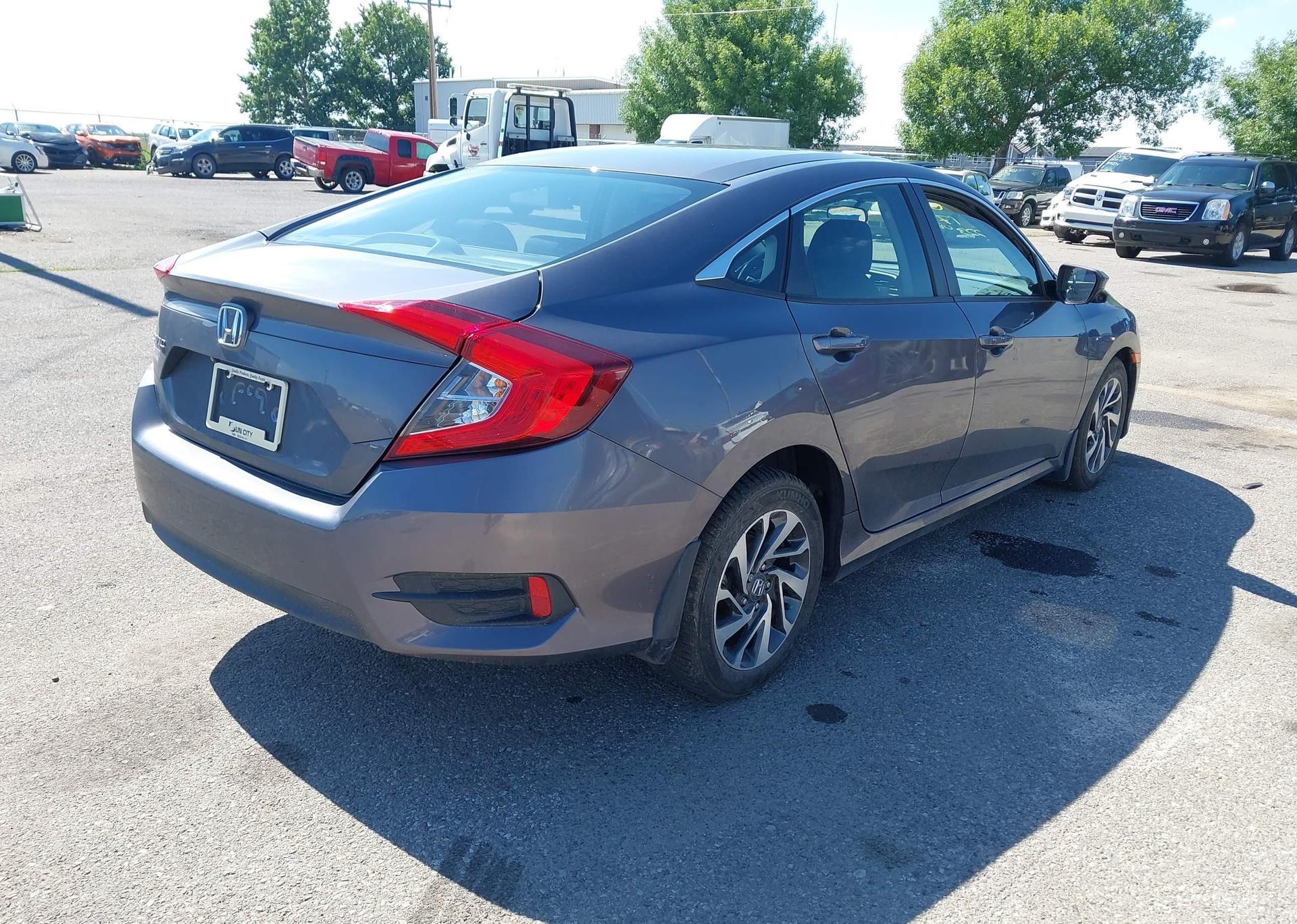 2017 HONDA CIVIC EX 4DR