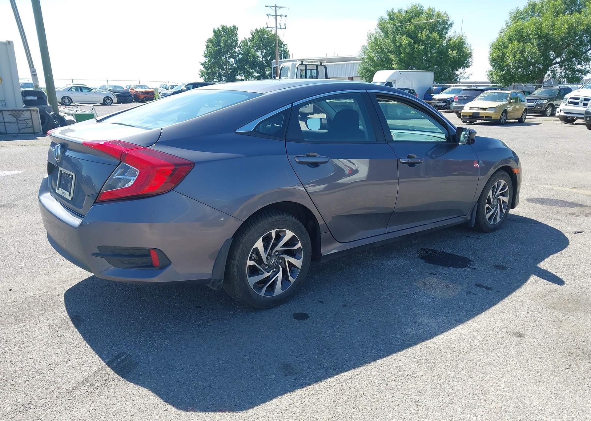 2017 HONDA CIVIC EX 4DR