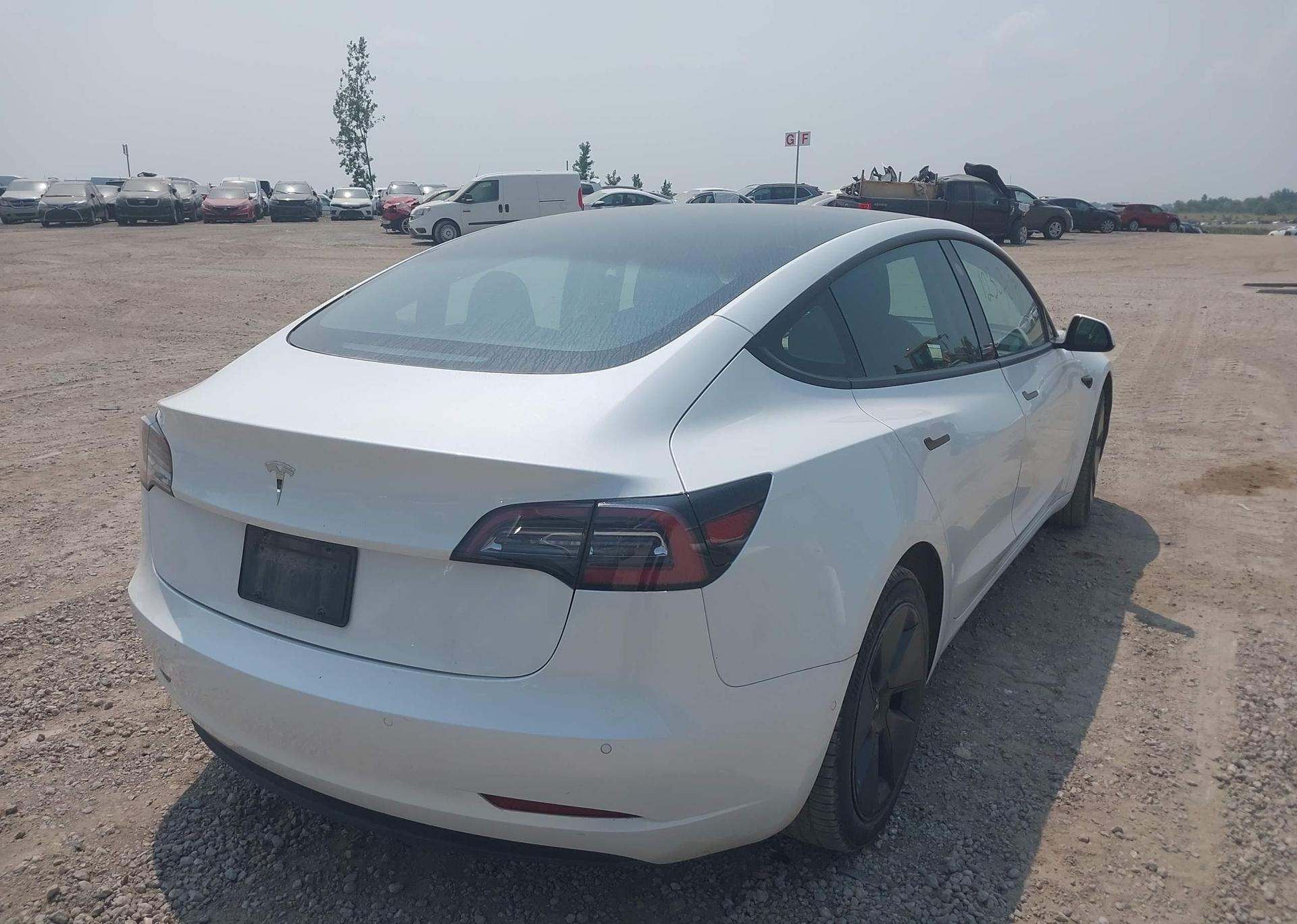 2021 TESLA MODEL 3