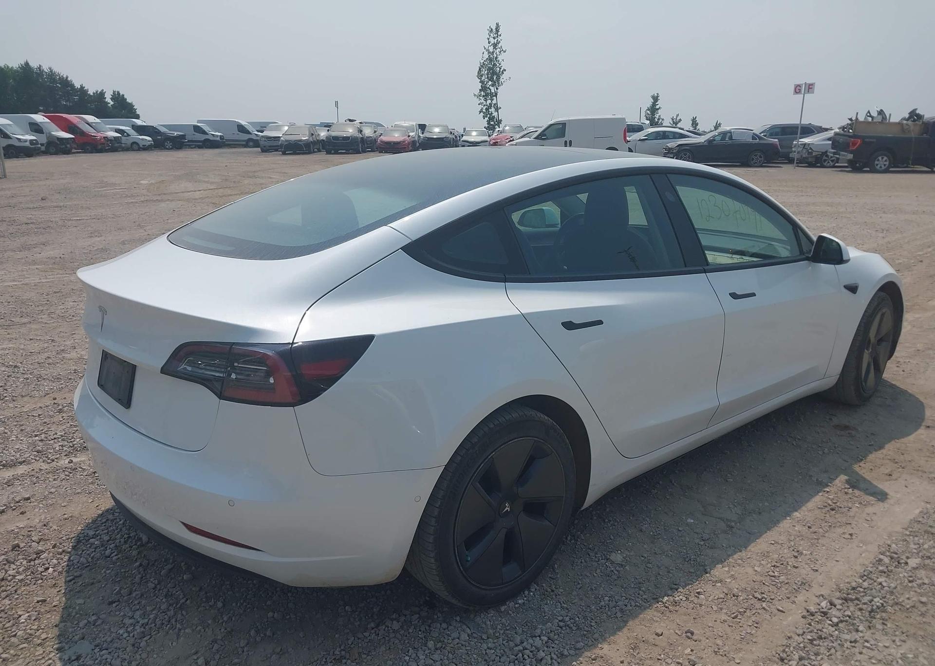 2021 TESLA MODEL 3