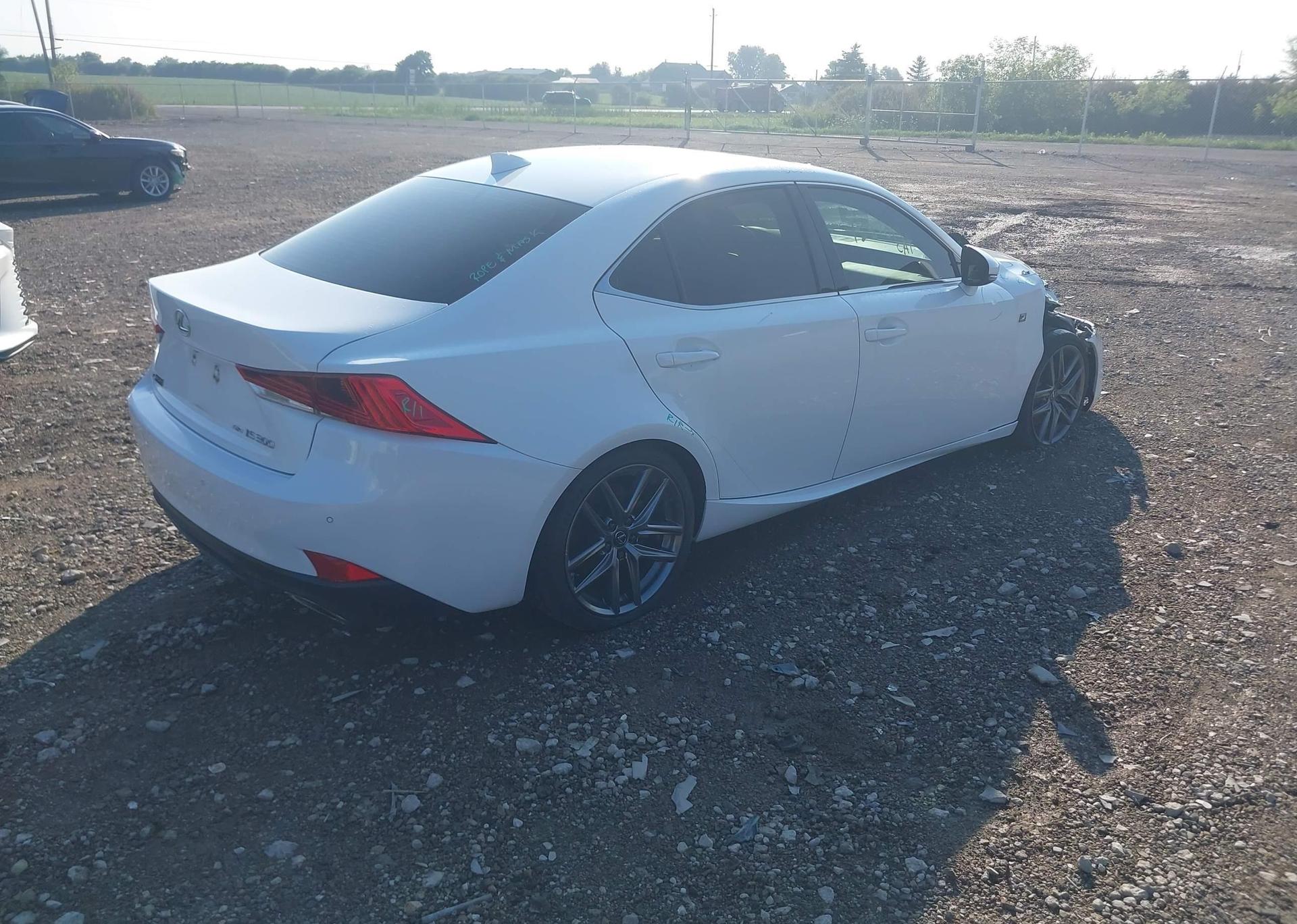 2019 LEXUS IS 300