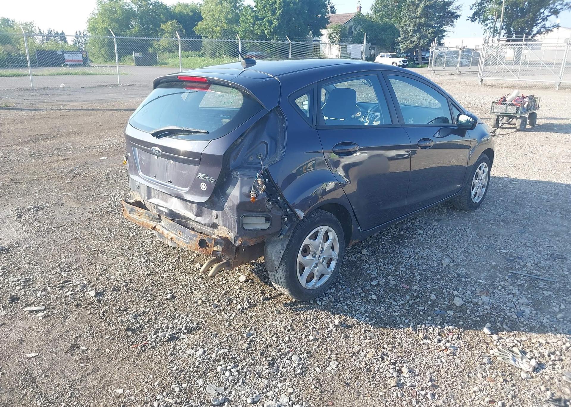 2012 FORD FIESTA SE