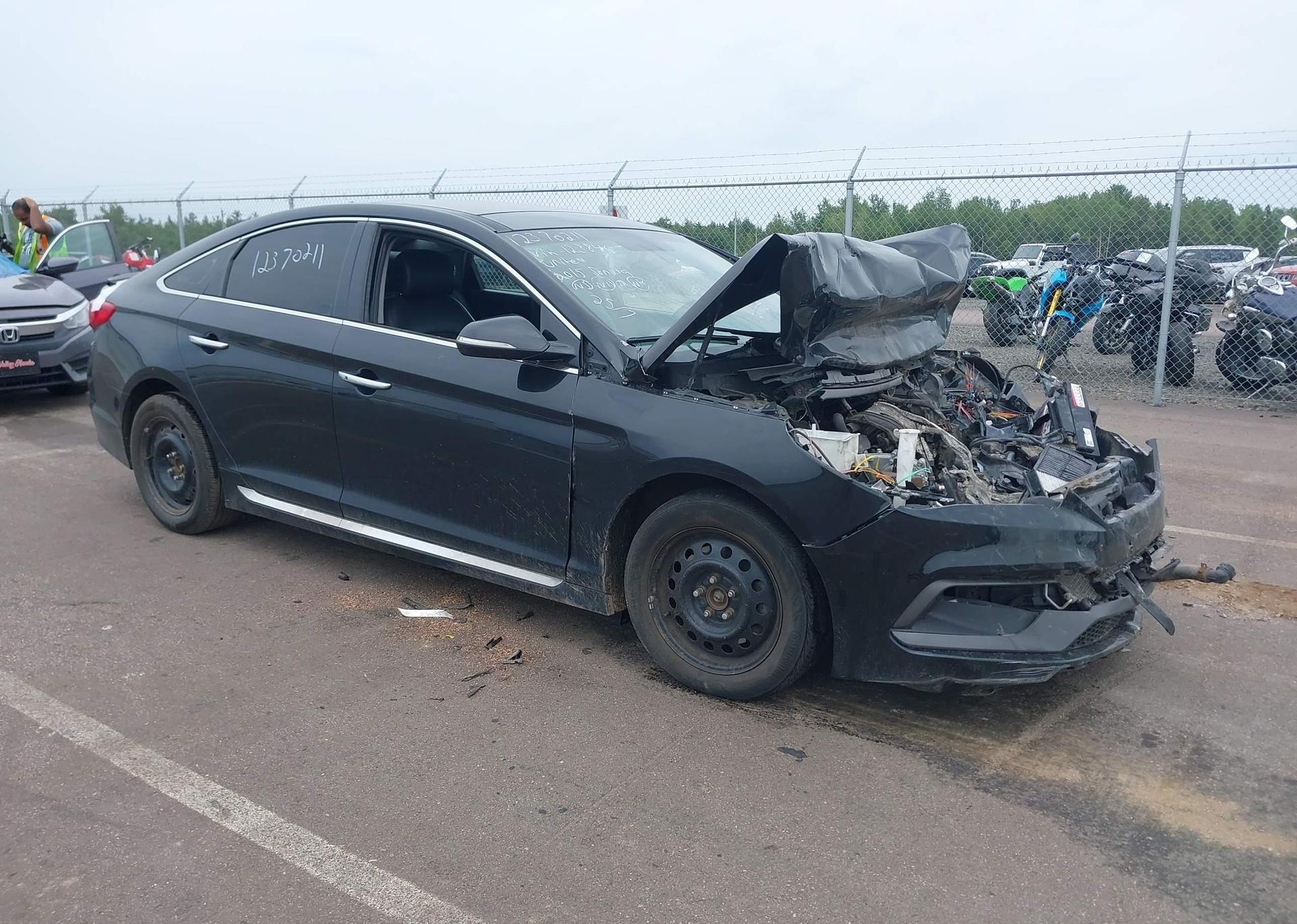 2015 HYUNDAI SONATA SPORT