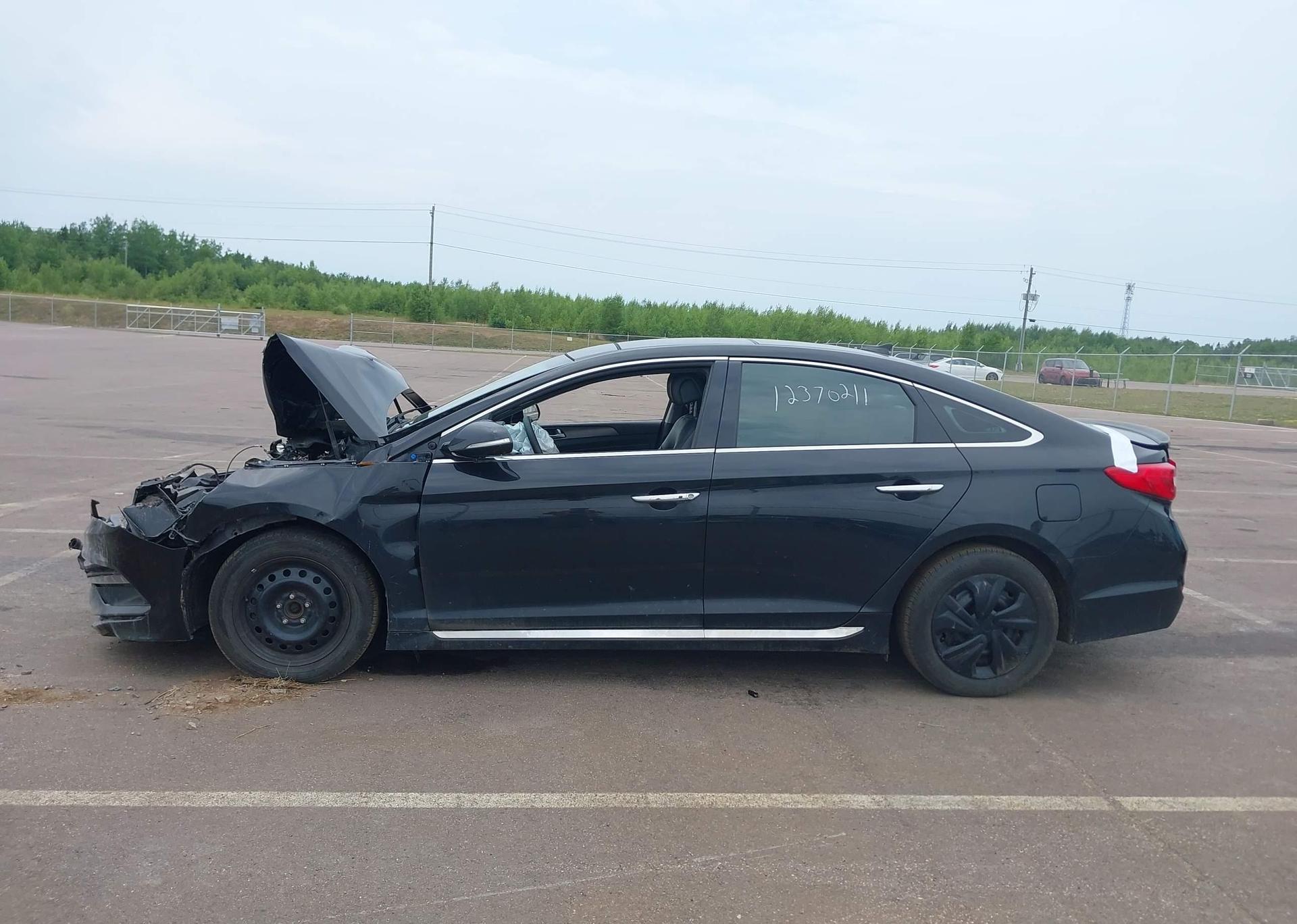 2015 HYUNDAI SONATA SPORT