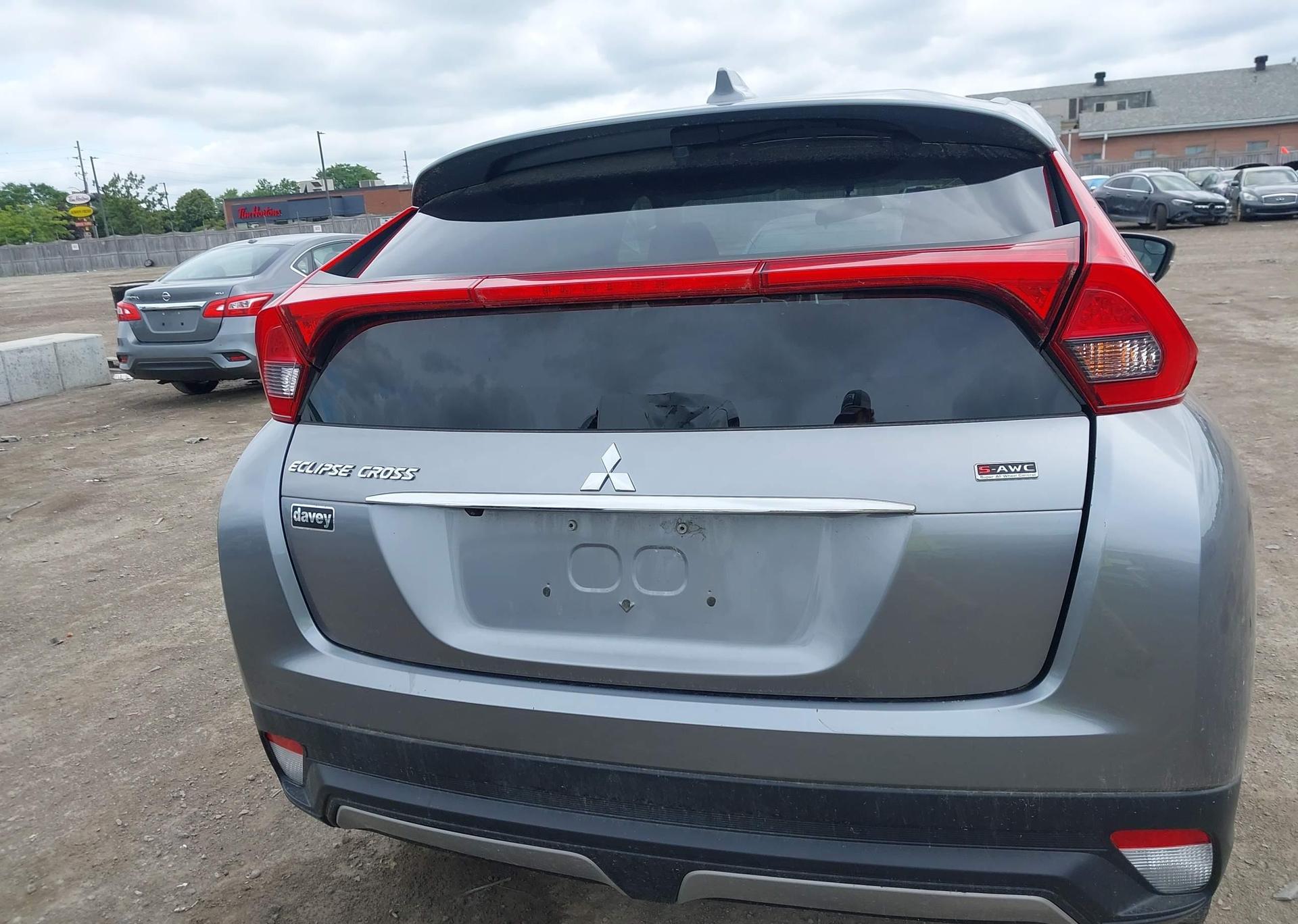 2020 MITSUBISHI ECLIPSE CROSS ES