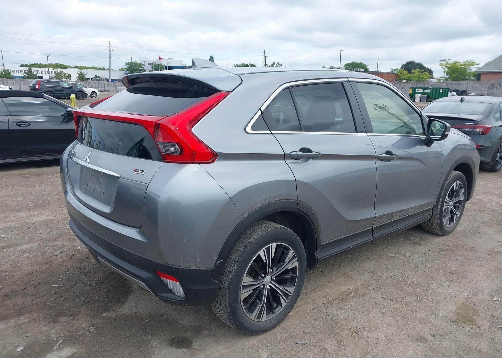 2020 MITSUBISHI ECLIPSE CROSS ES