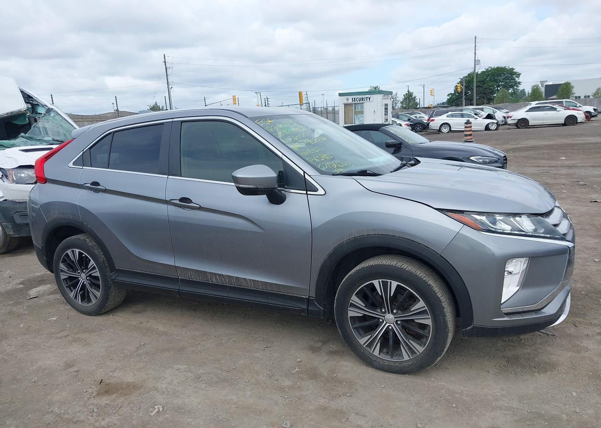 2020 MITSUBISHI ECLIPSE CROSS ES