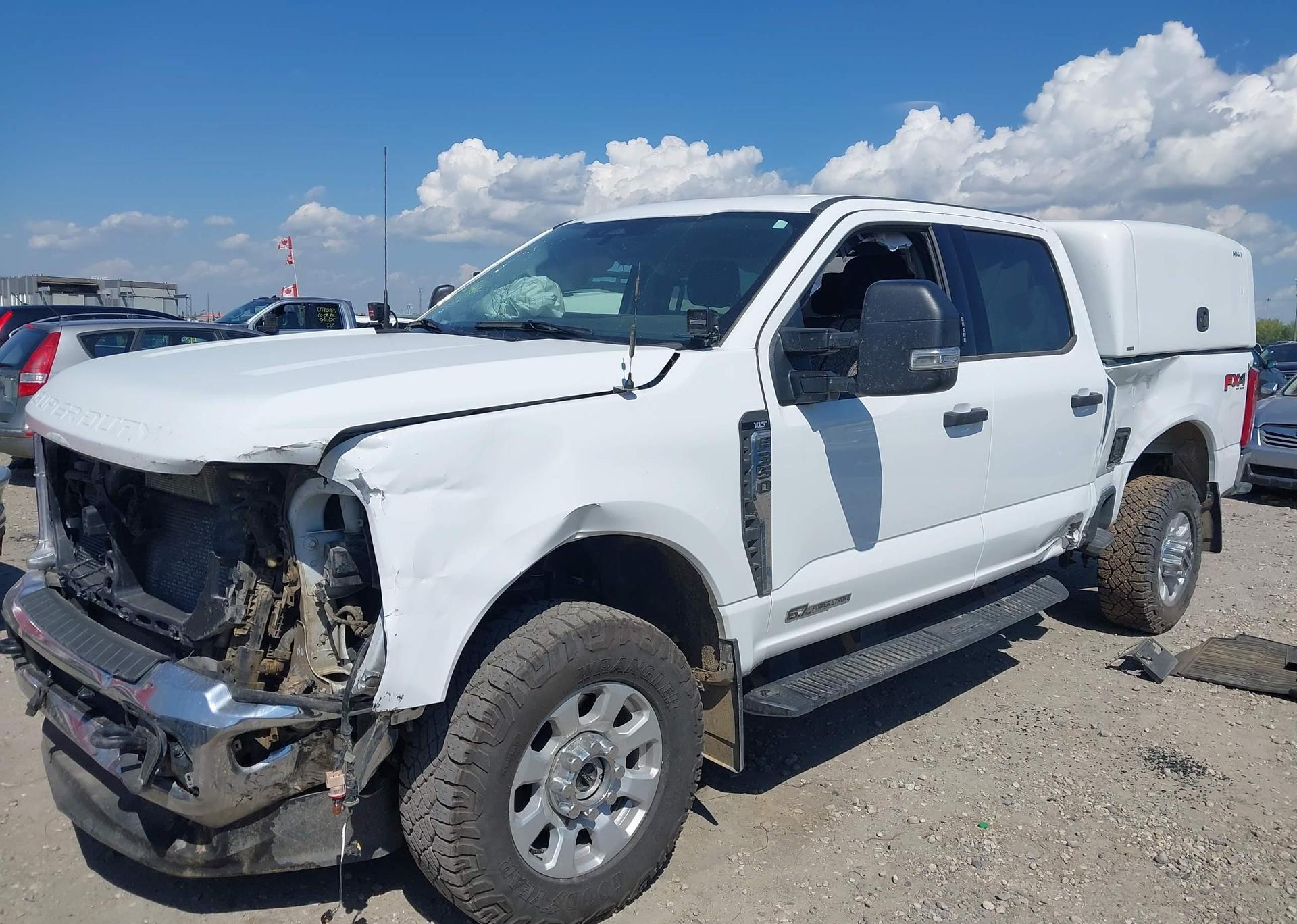 2024 FORD F-350 XLT