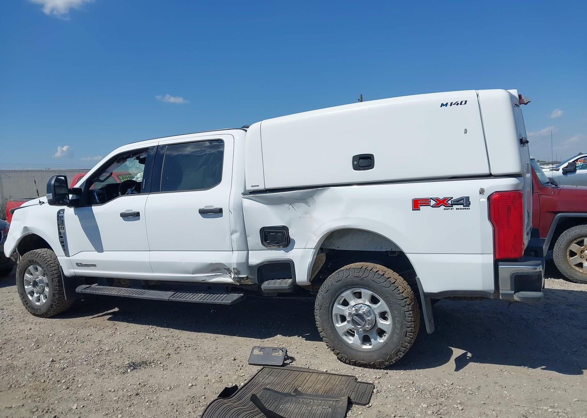 2024 FORD F-350 XLT